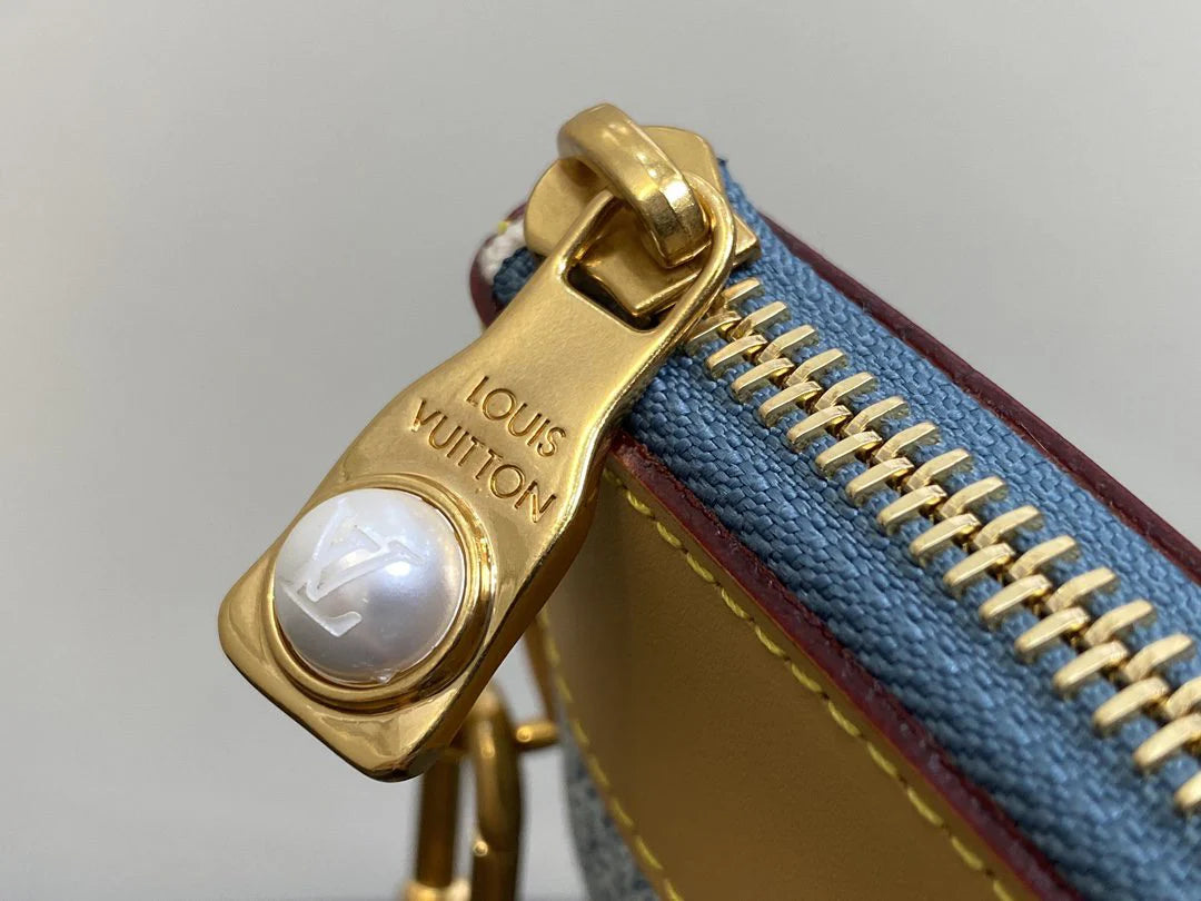 LV BAG