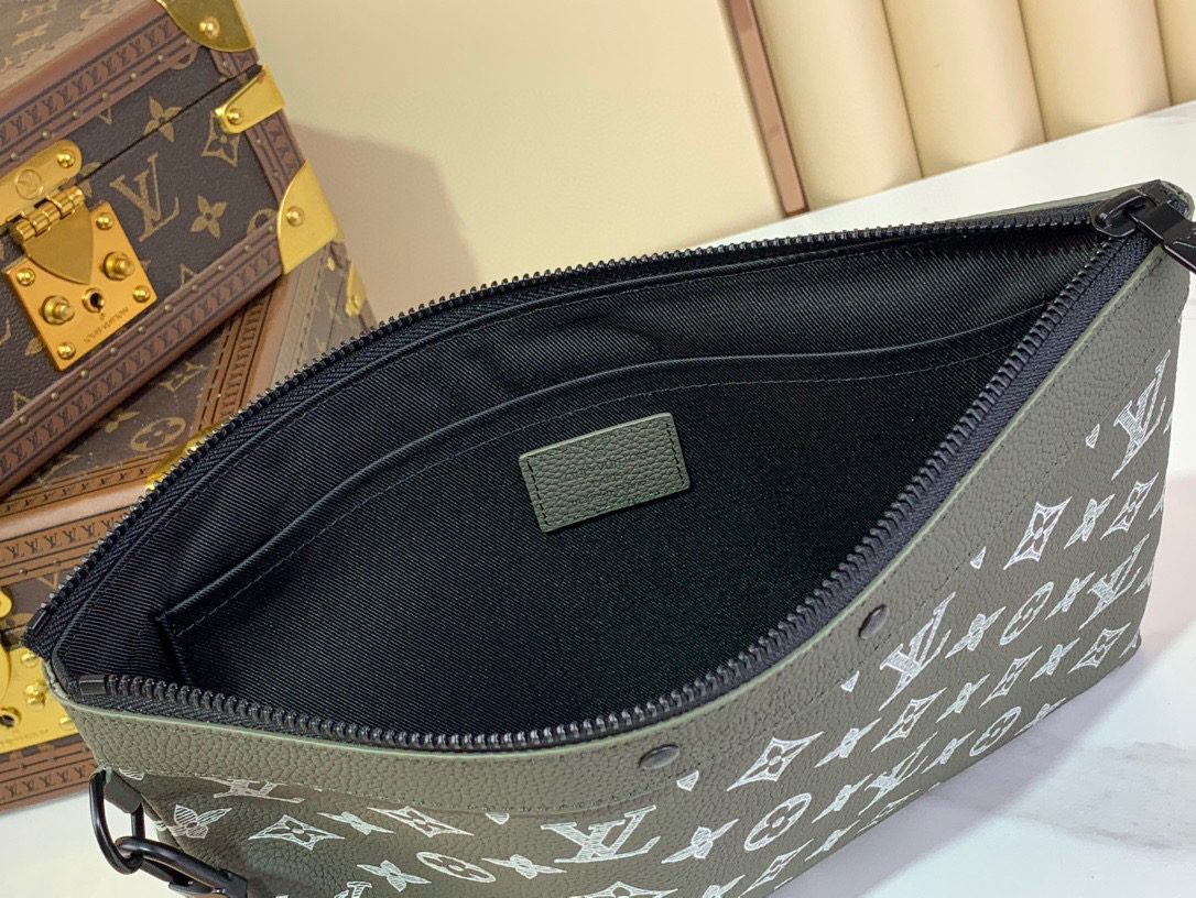 LV BAG