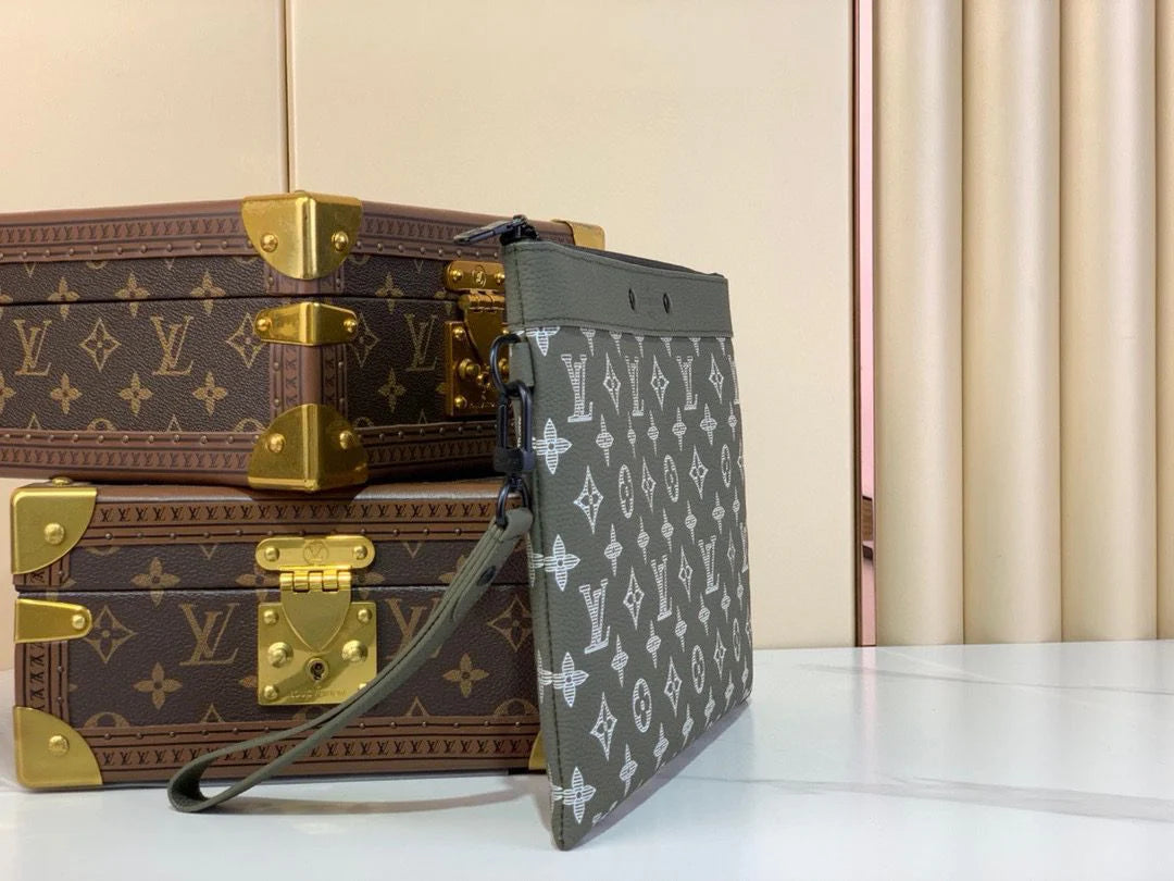 LV BAG