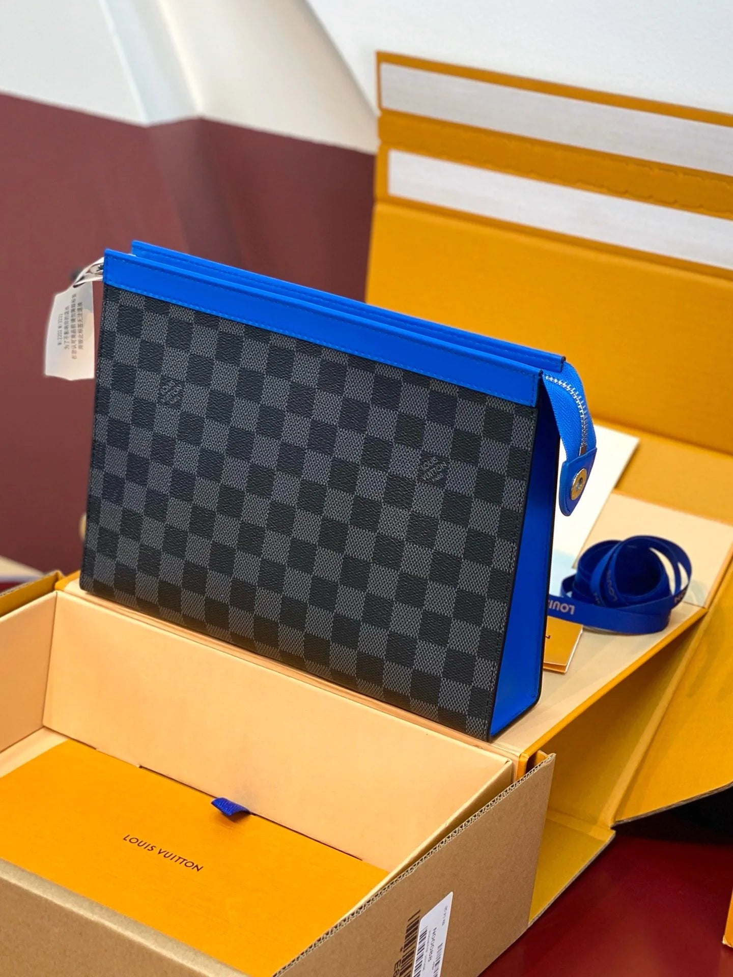 LV BAG