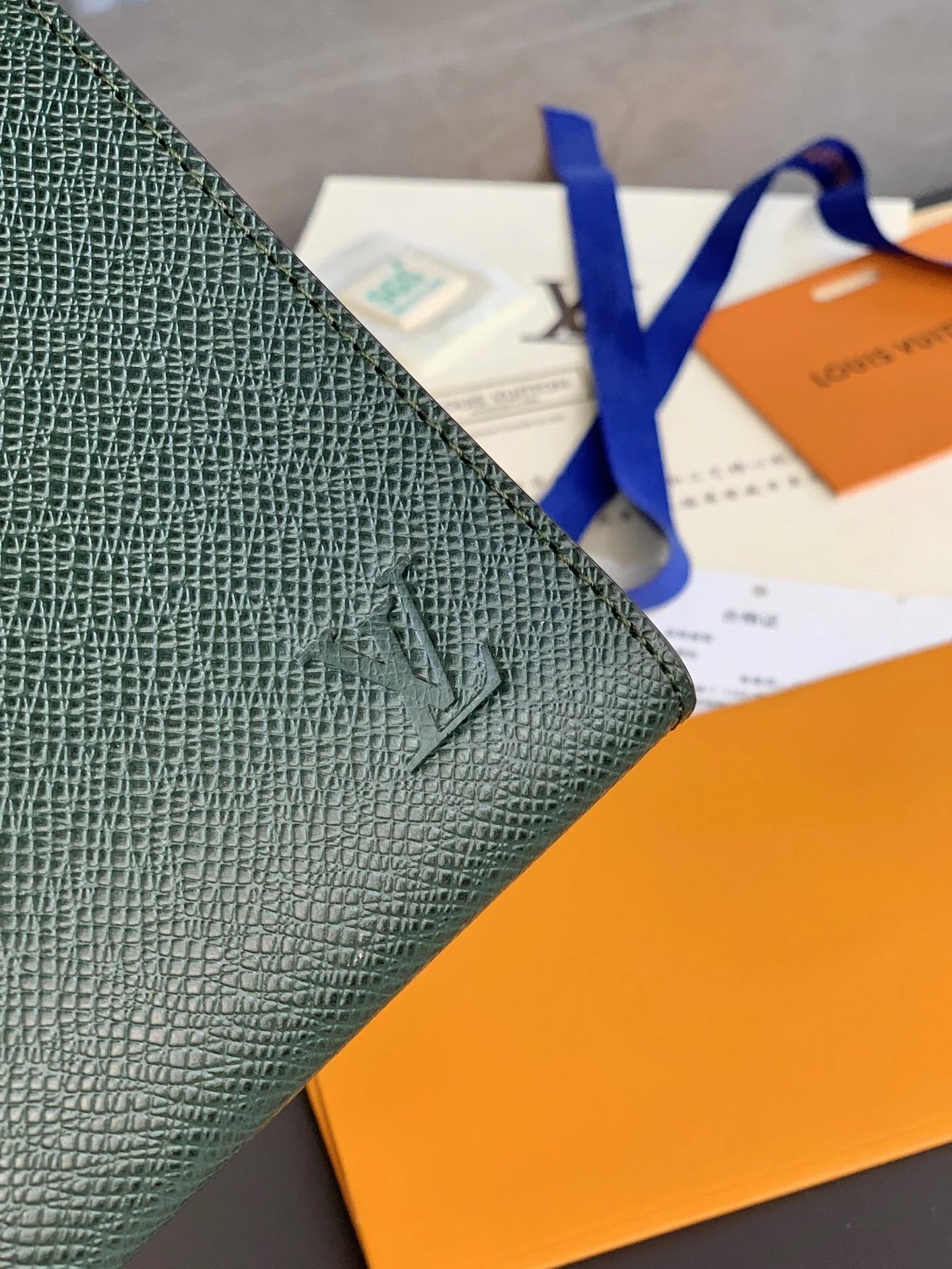 LV BAG