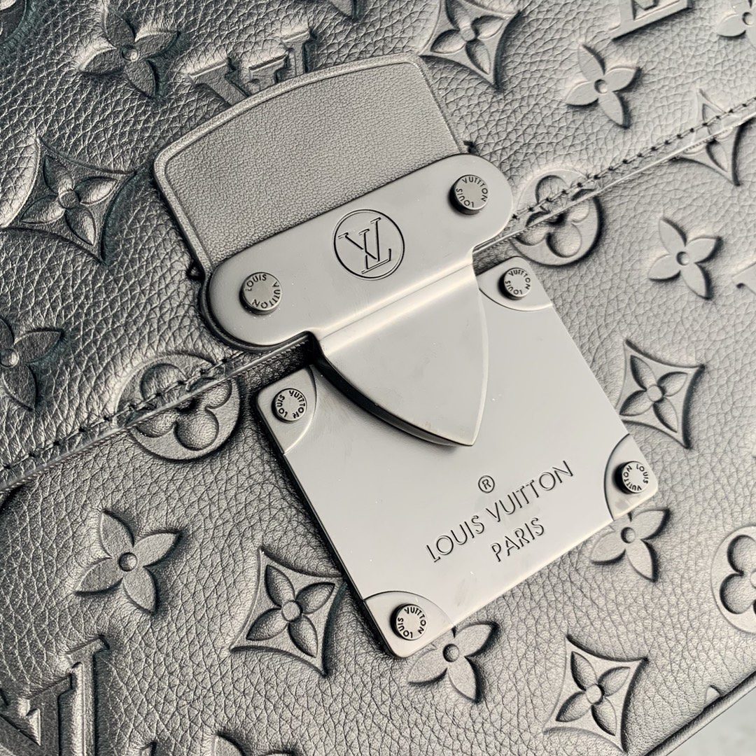 LV BAG