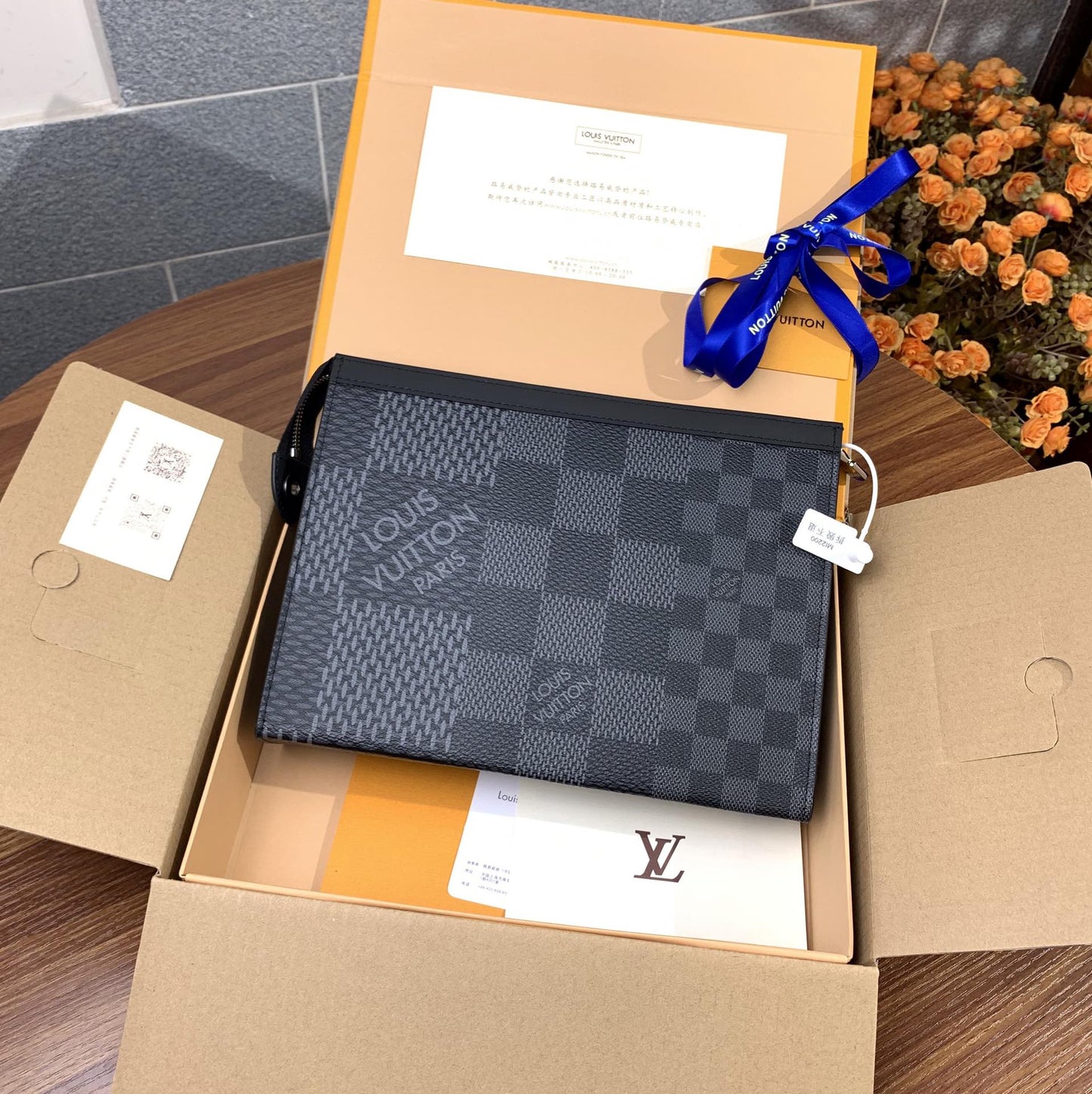 LV BAG