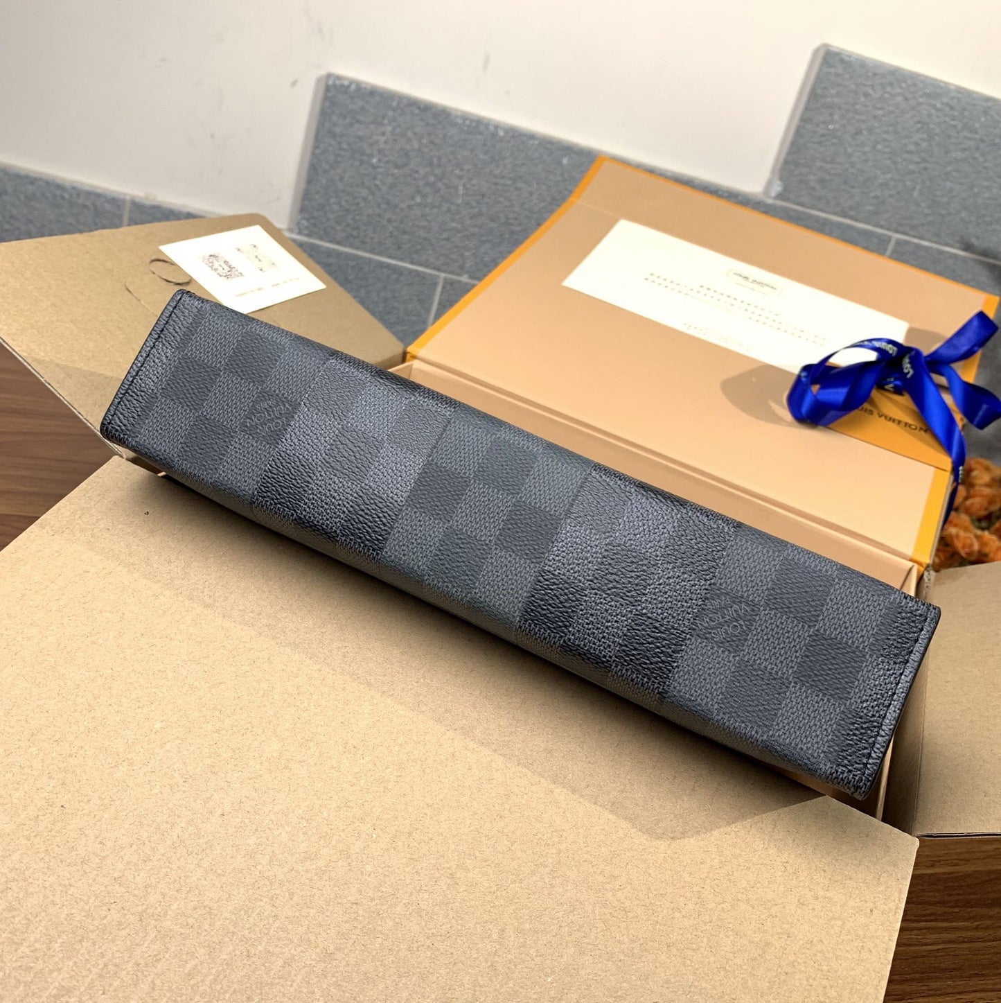 LV BAG