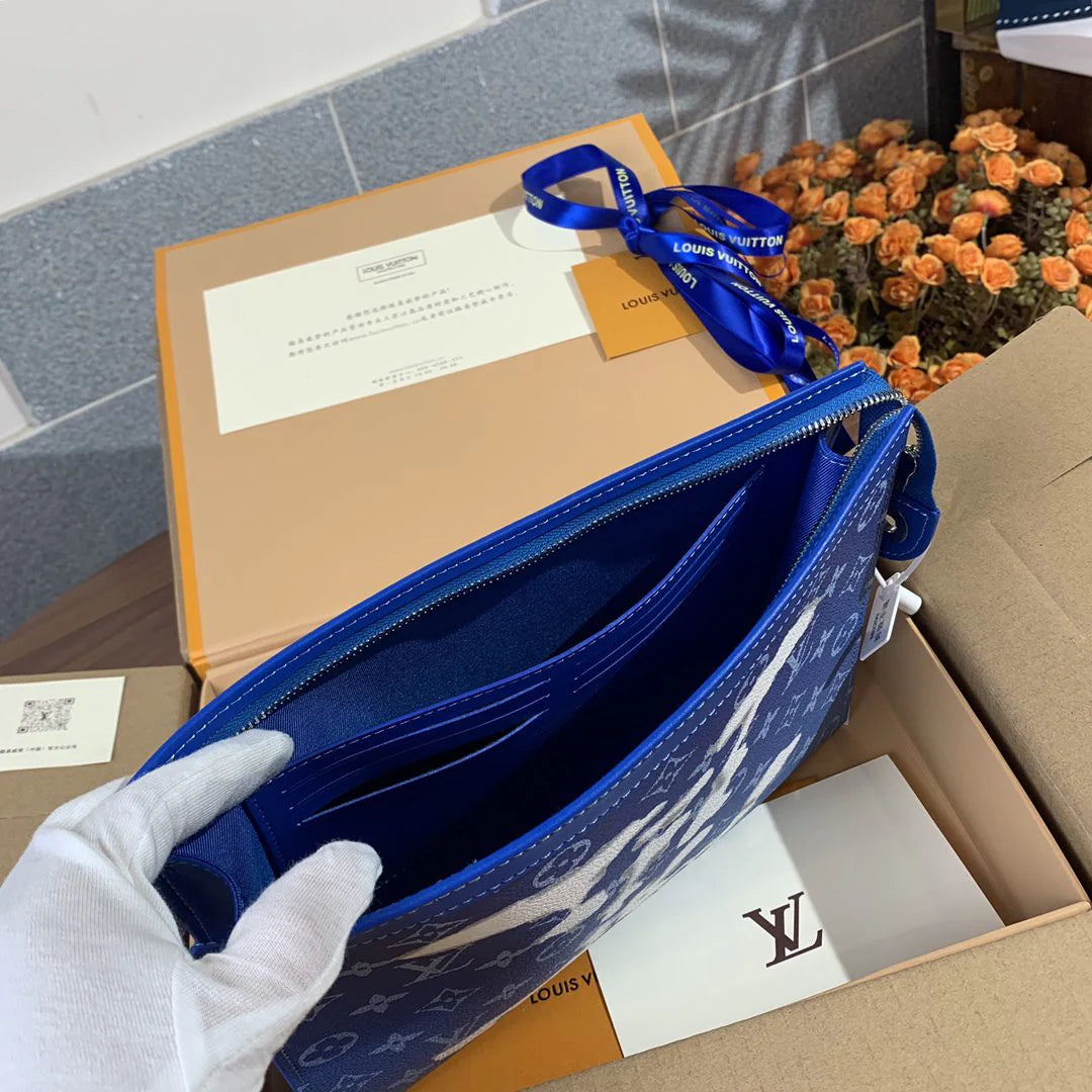 LV BAG