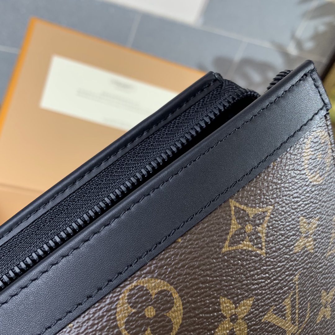 LV BAG