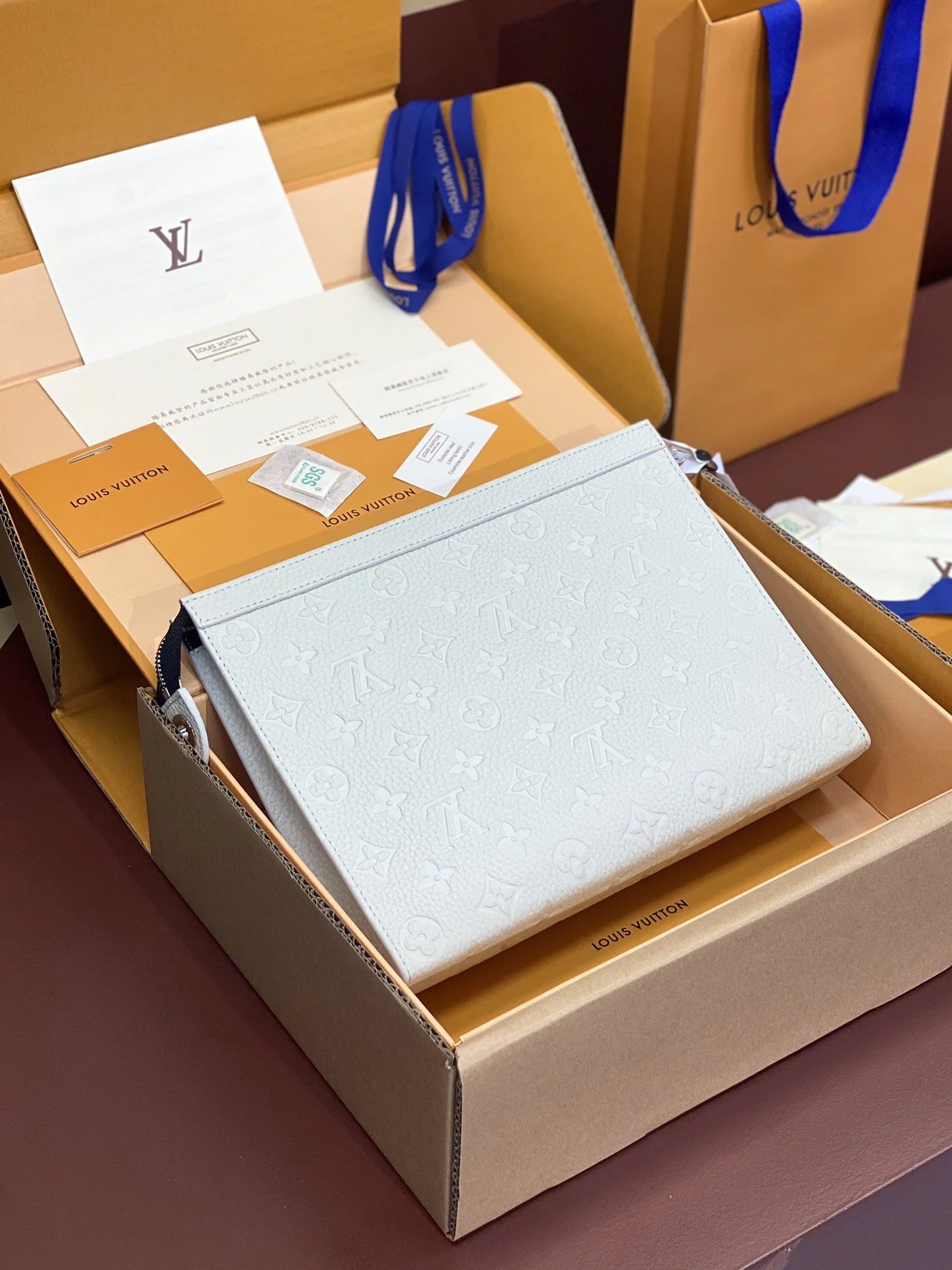 LV BAG