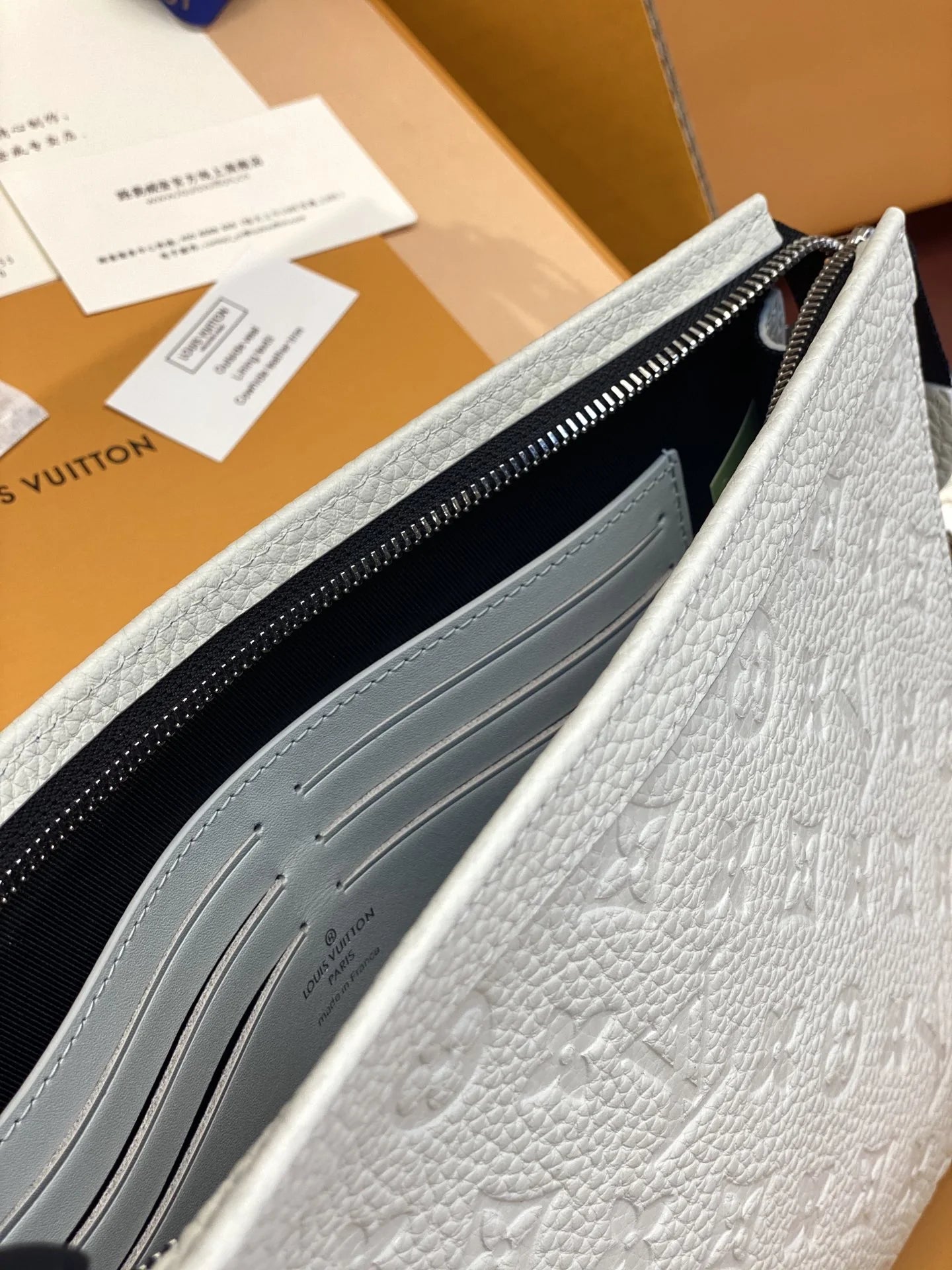 LV BAG