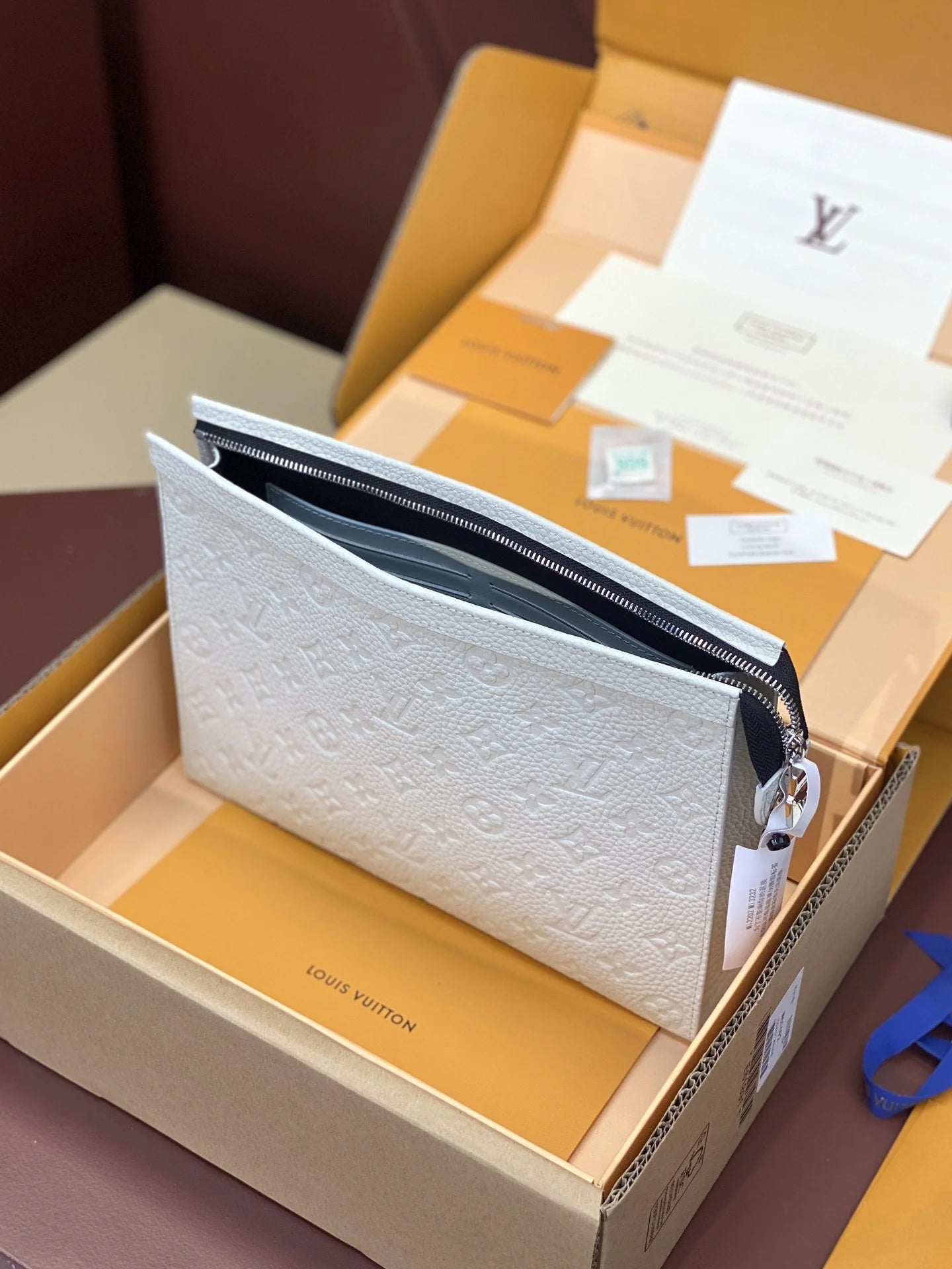 LV BAG