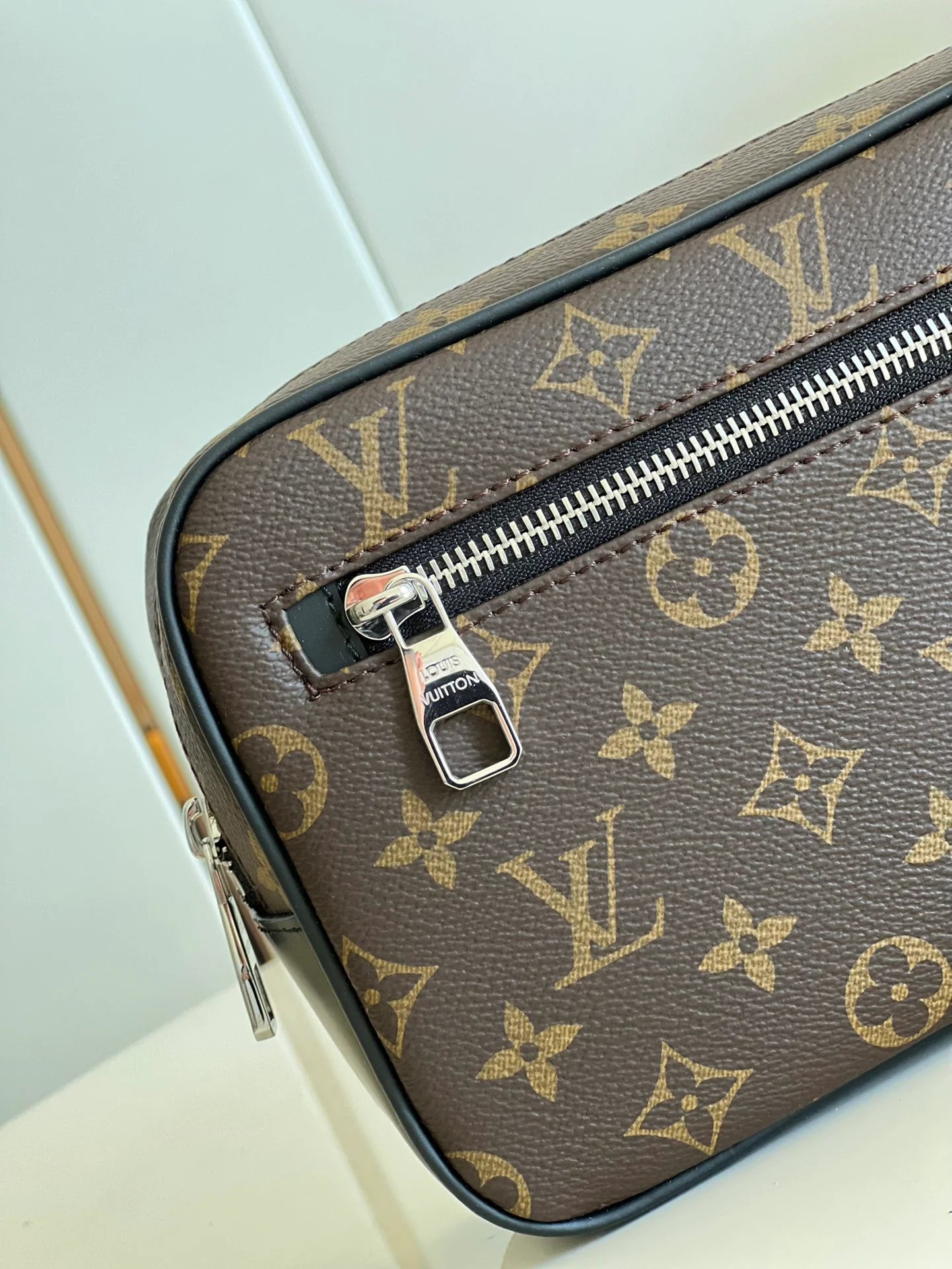 LV BAG