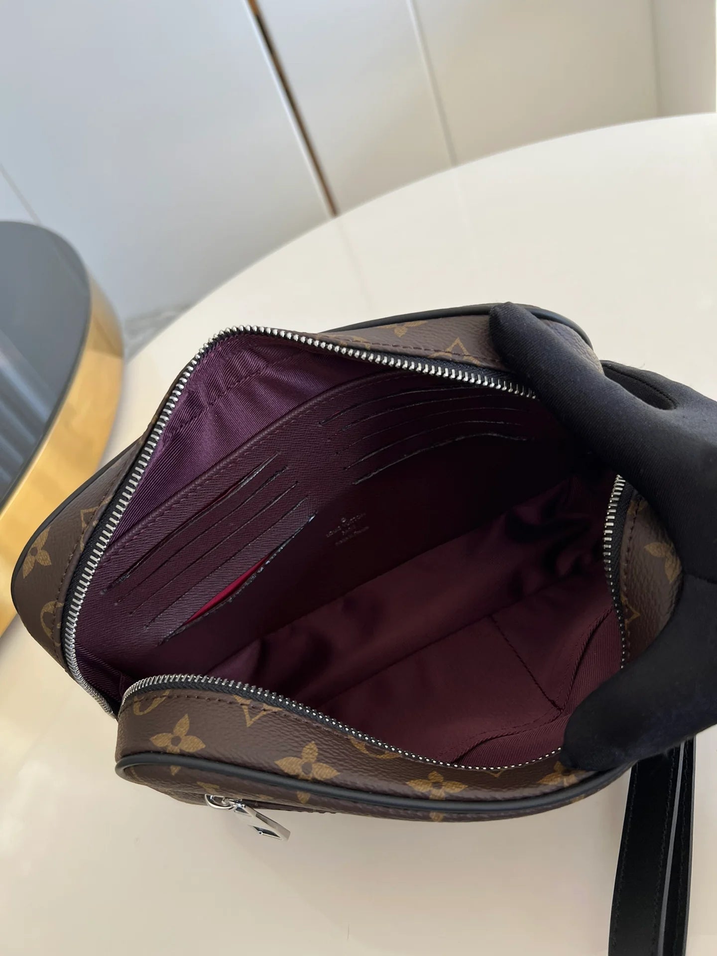 LV BAG