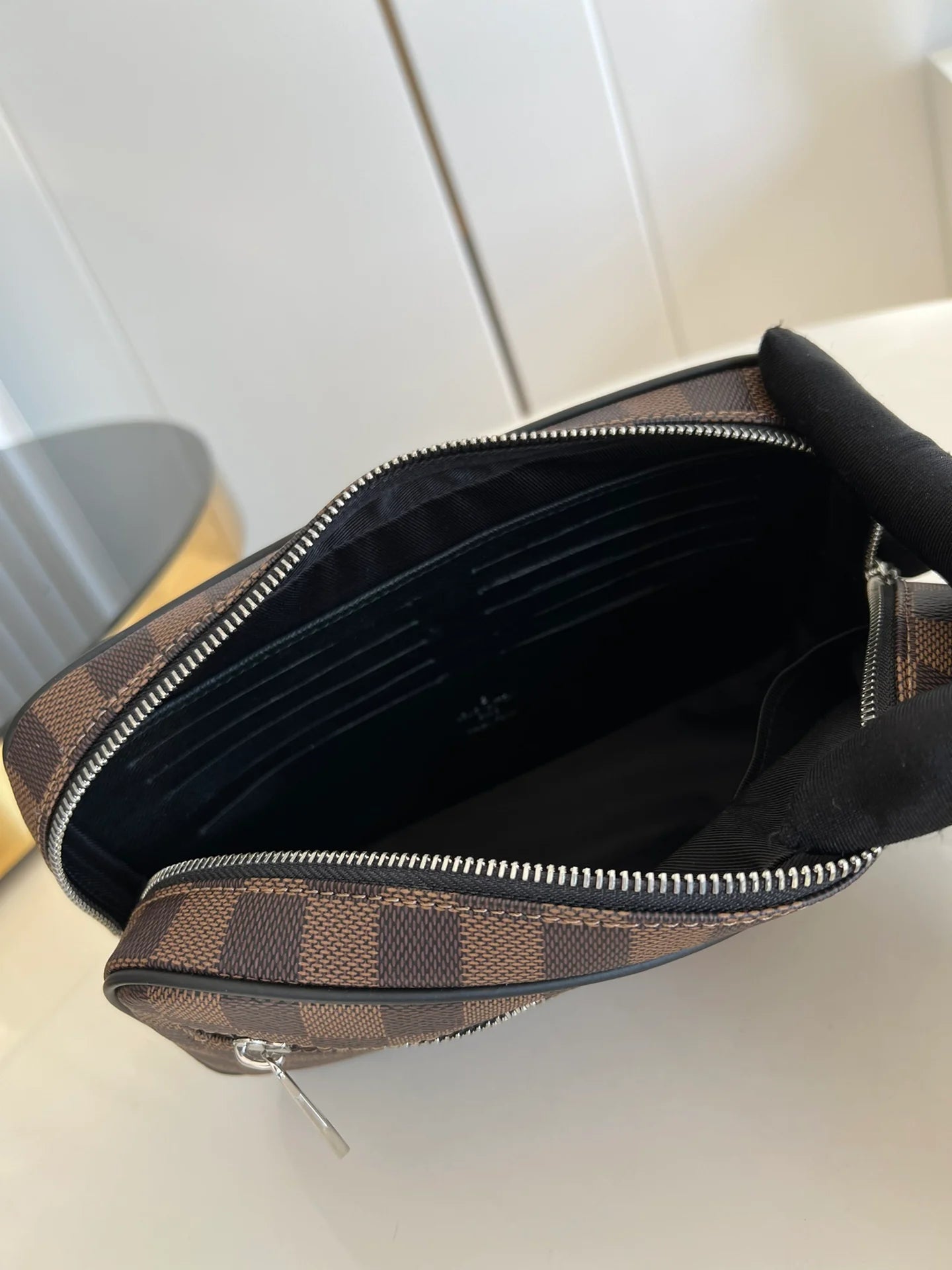 LV BAG