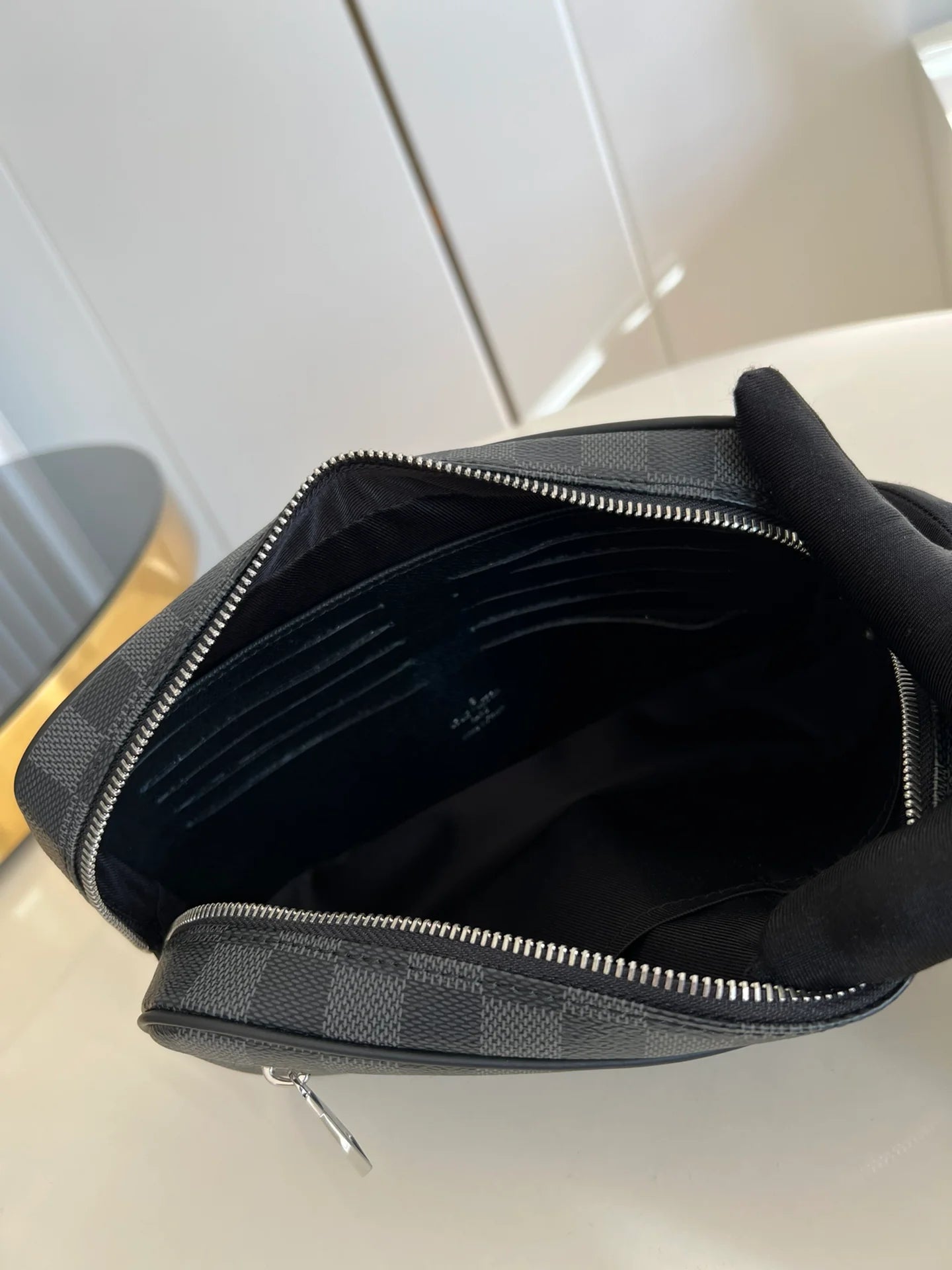 LV BAG