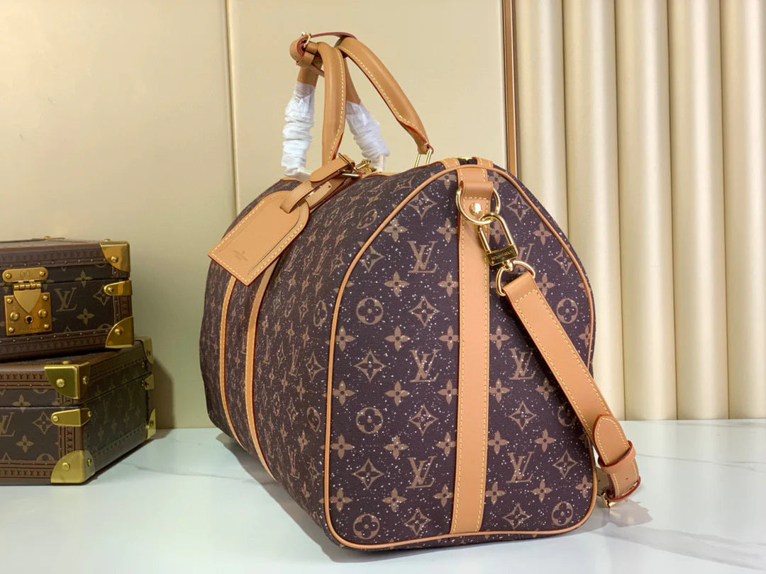 LV BAG M