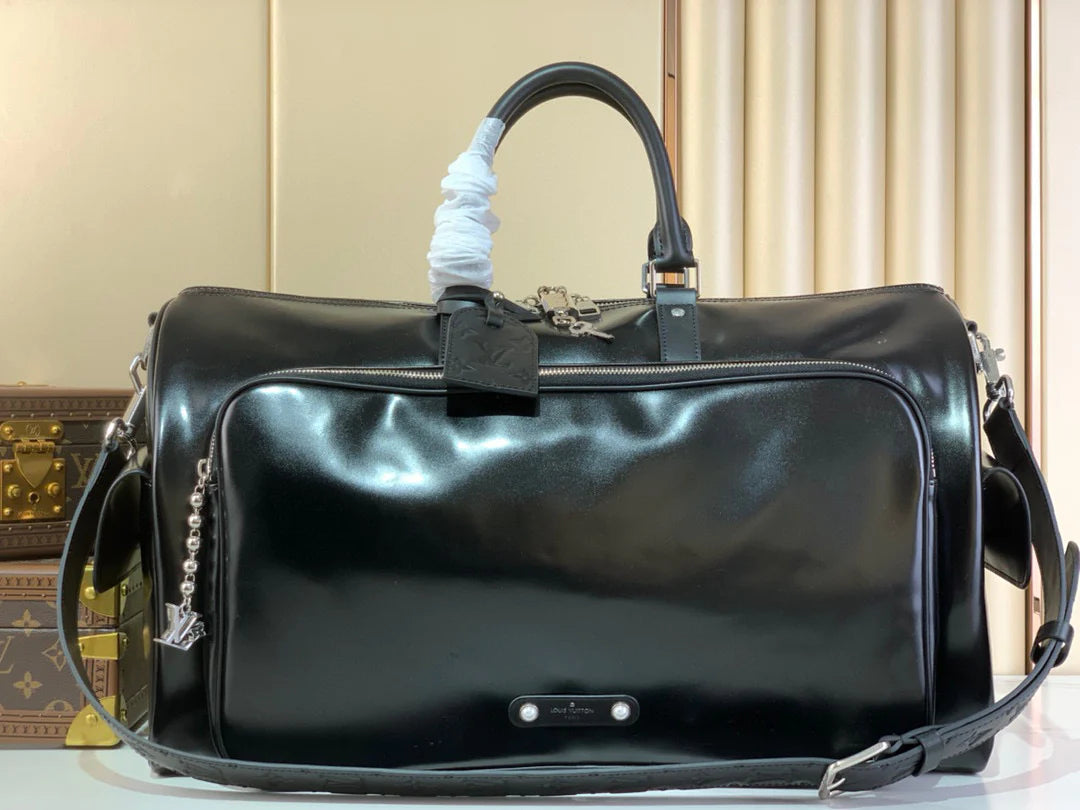 LV BAG M