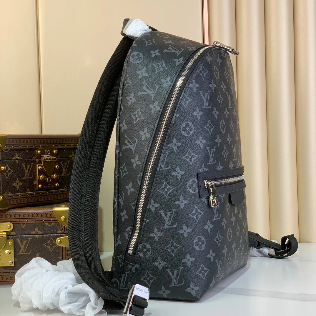 LV BAG M