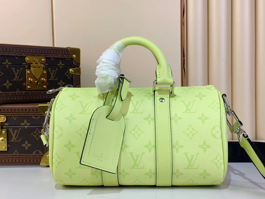 LV BAG M