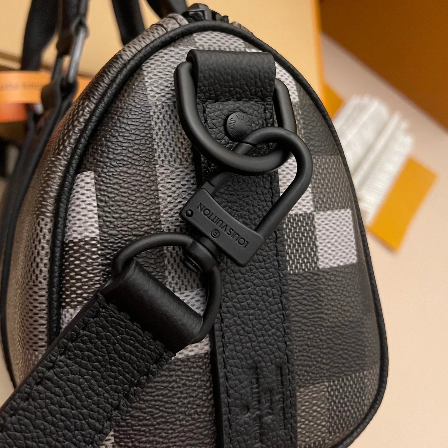 LV BAG M