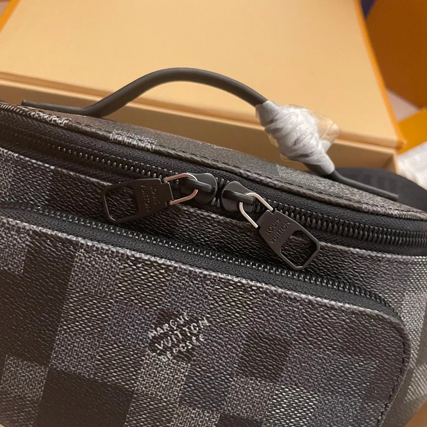 LV BAG M