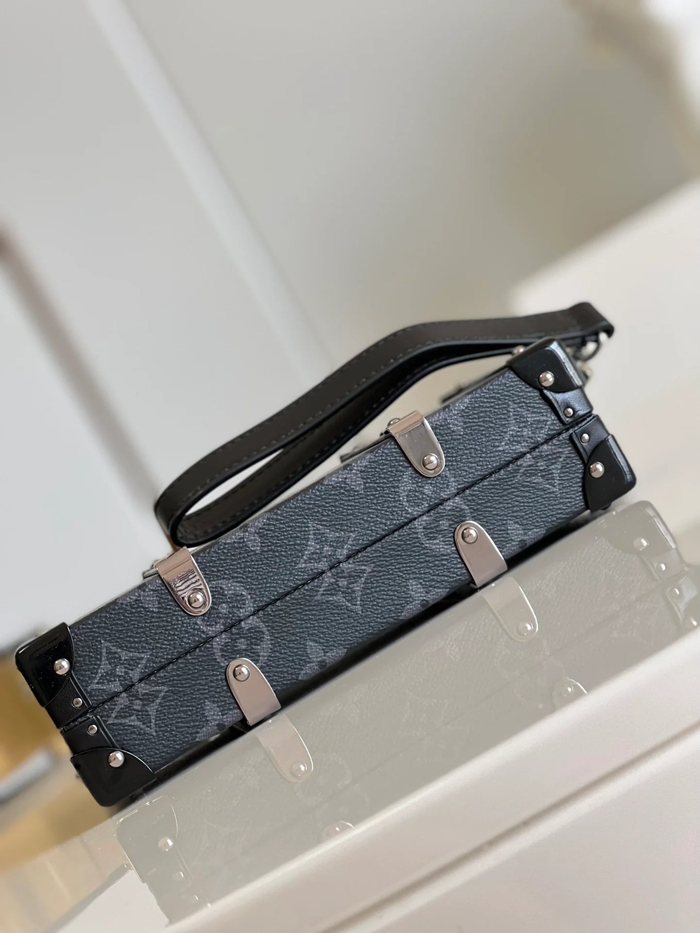 LV BAG M20249