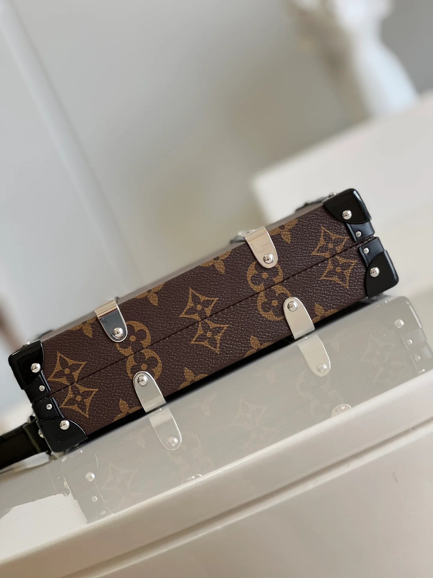 LV BAG M20250