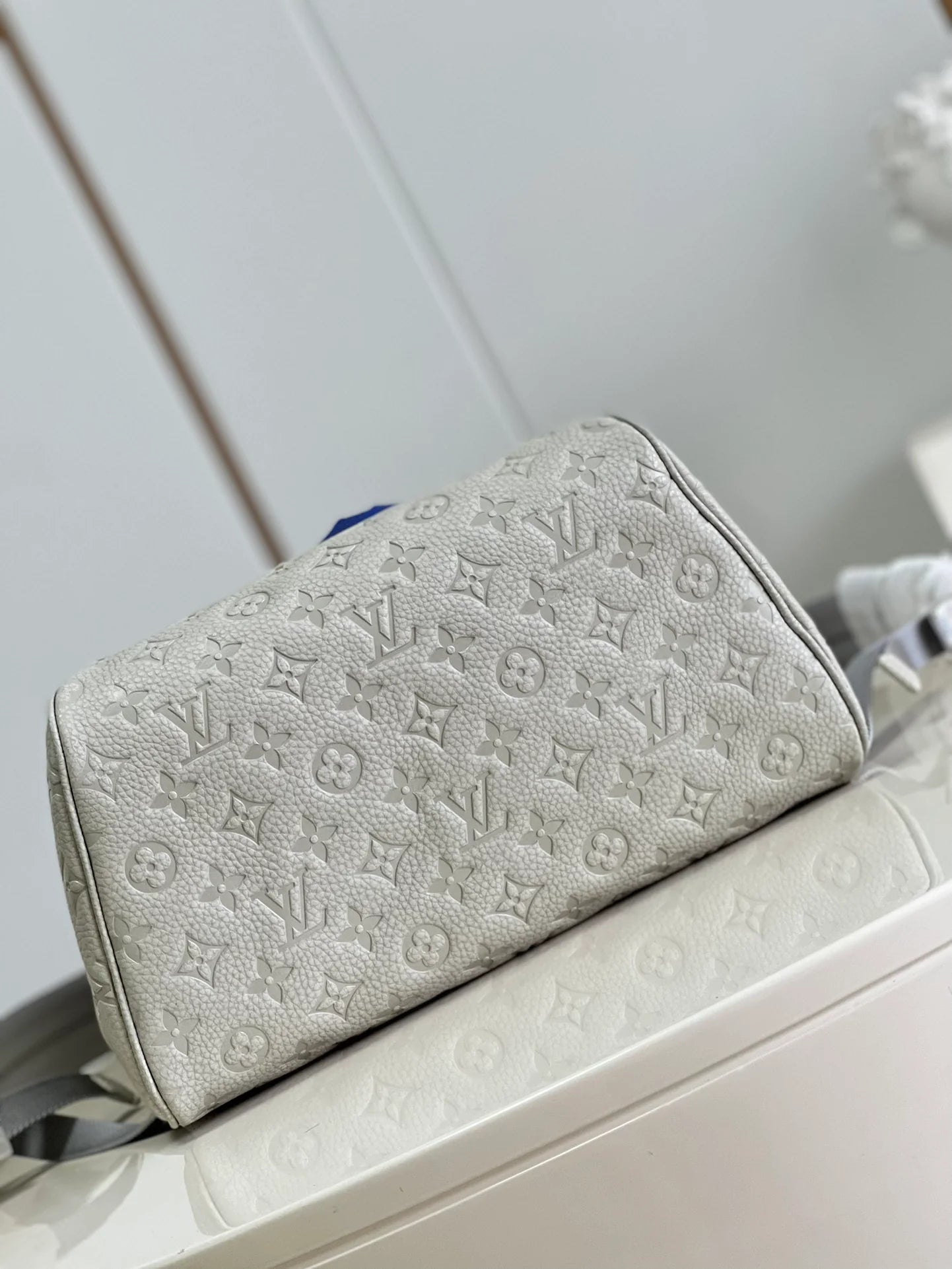 LV BAG M20877