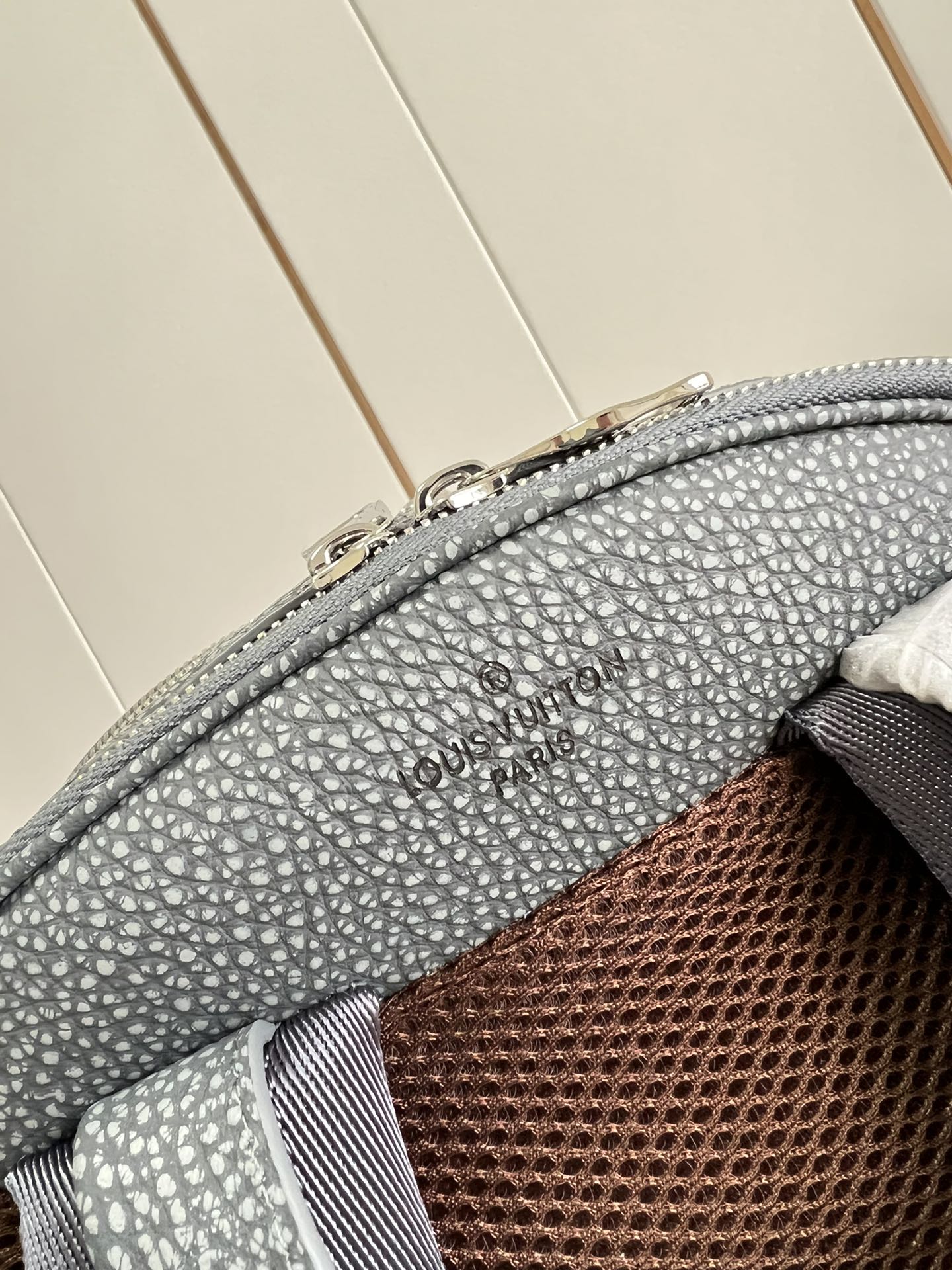 LV BAG M