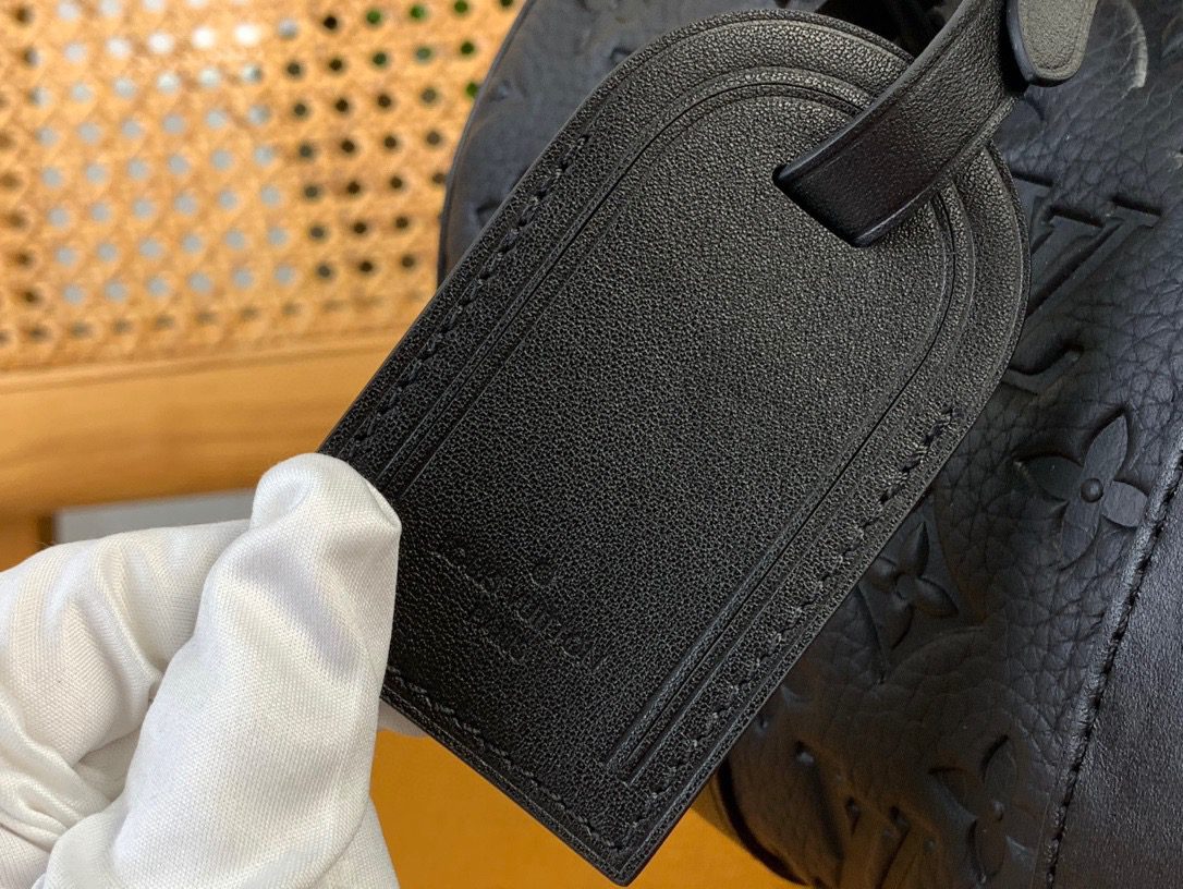 LV BAG M20900