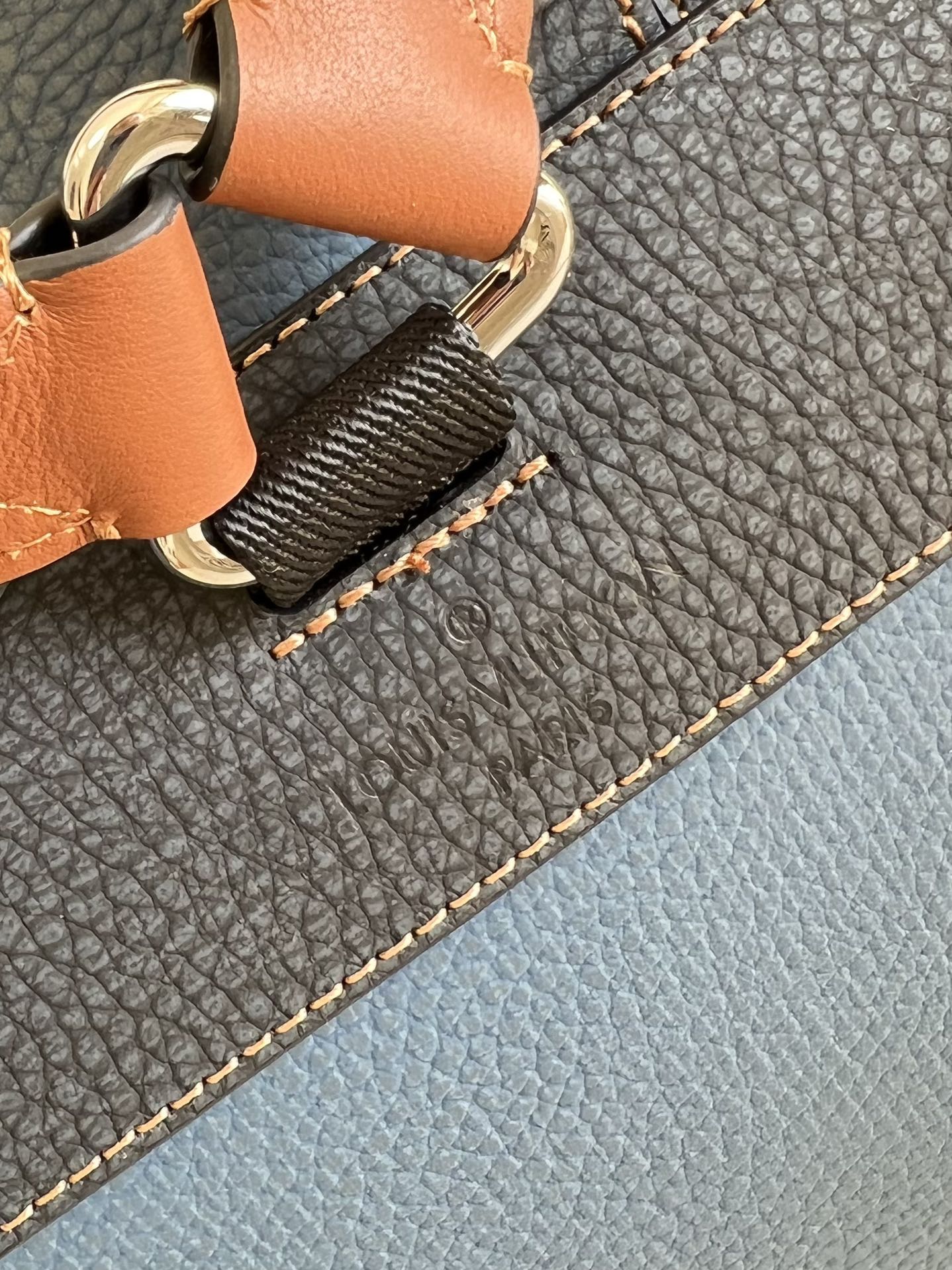 LV BAG M