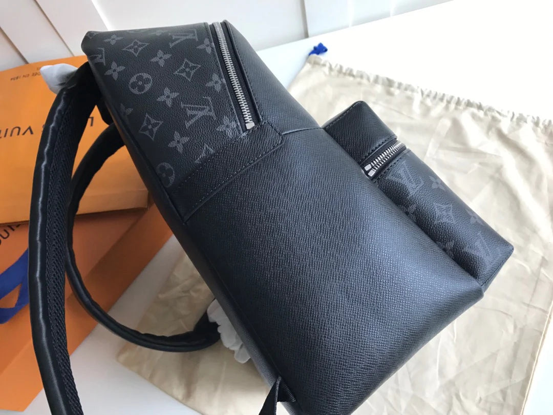 LV BAG M