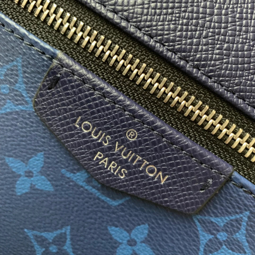LV BAG M