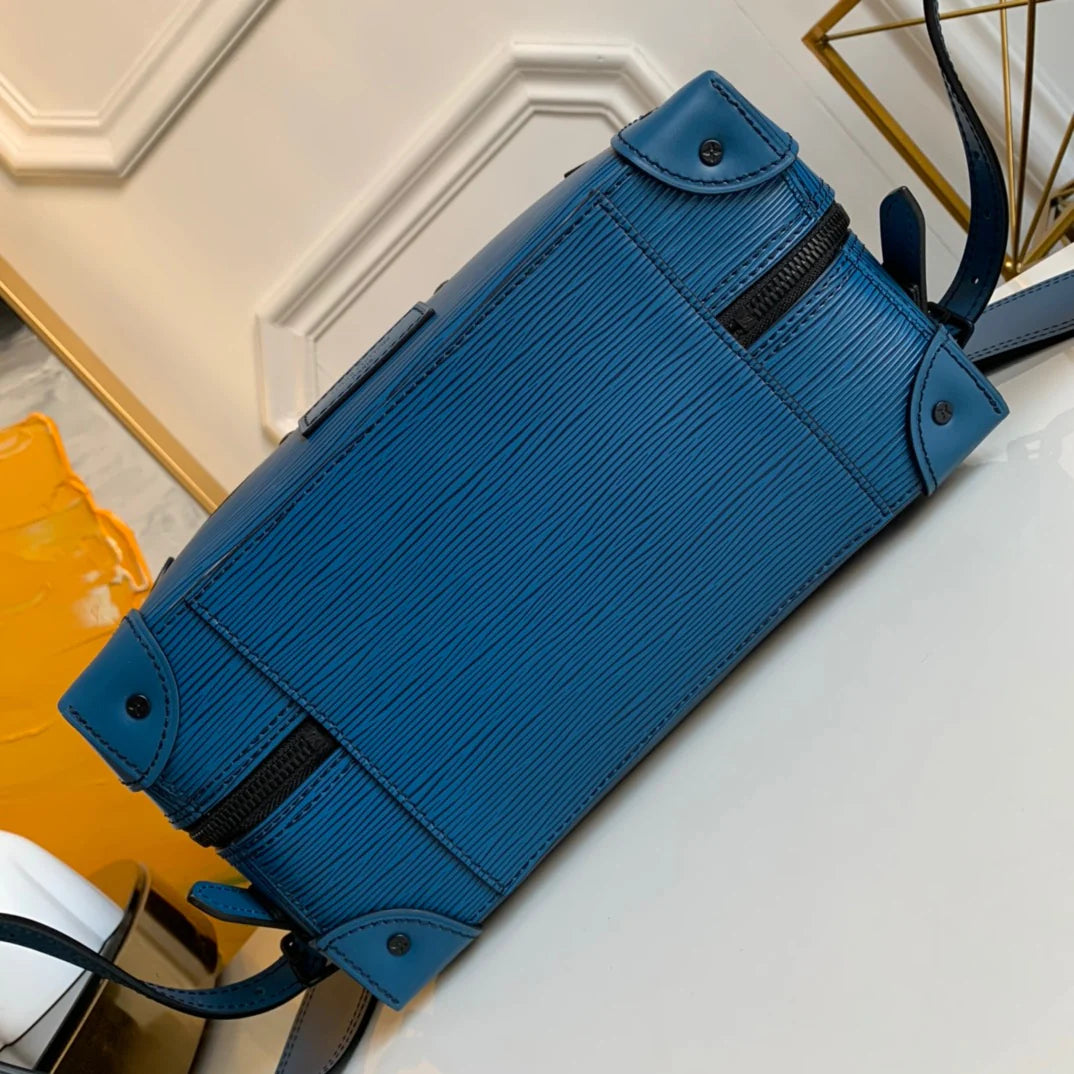 LV BAG M