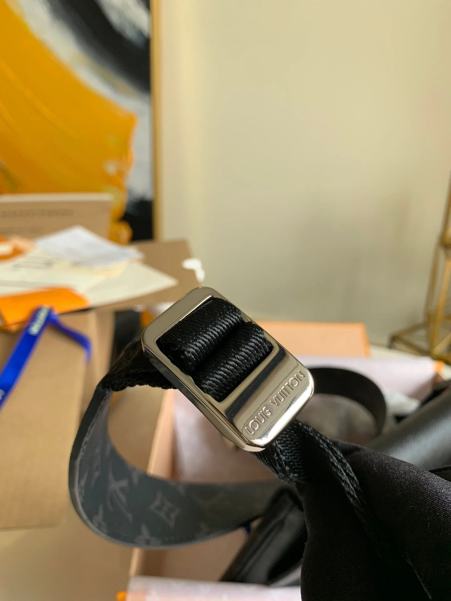 LV BAG M