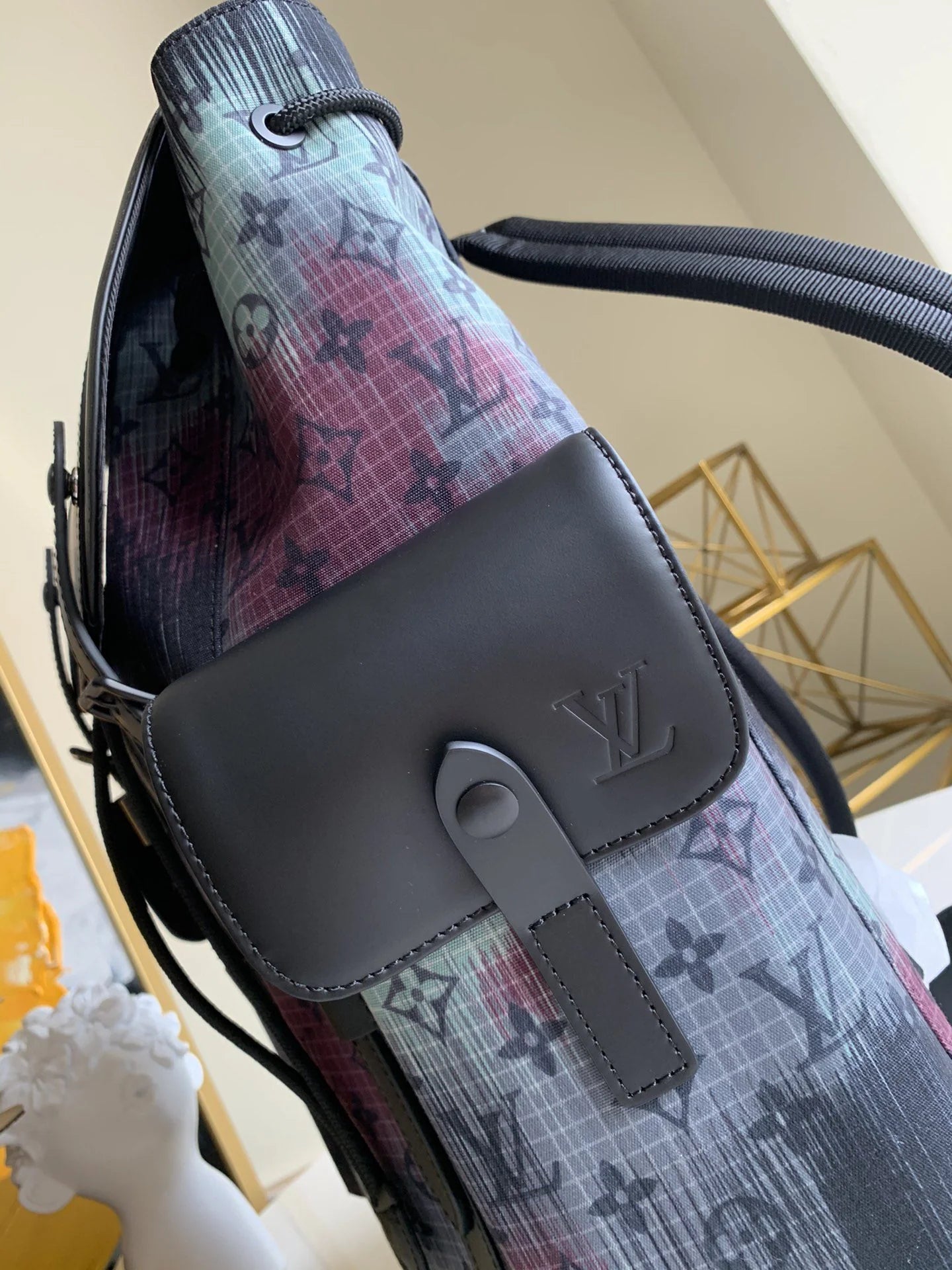 LV BAG M41379