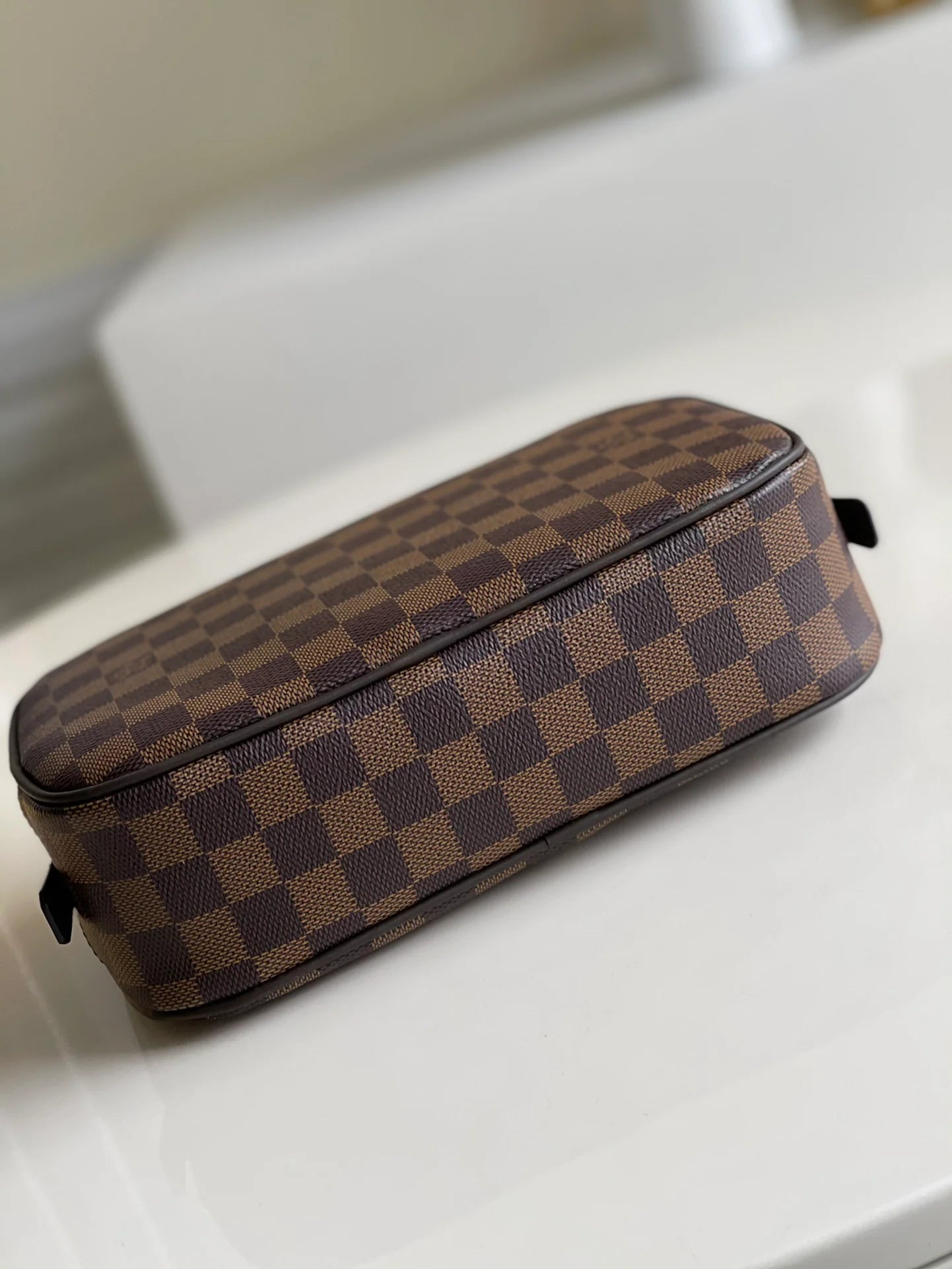LV BAG M43383