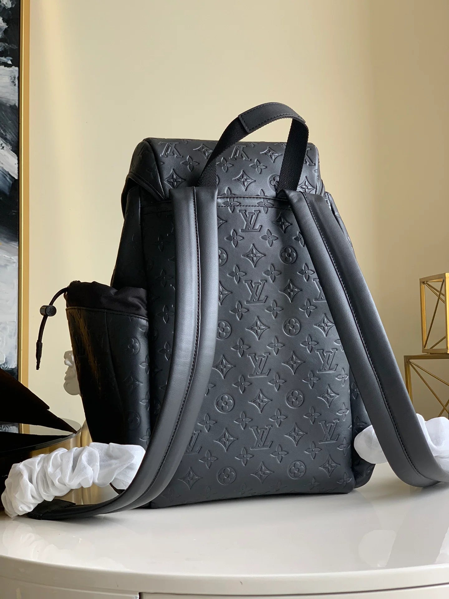 LV BAG M