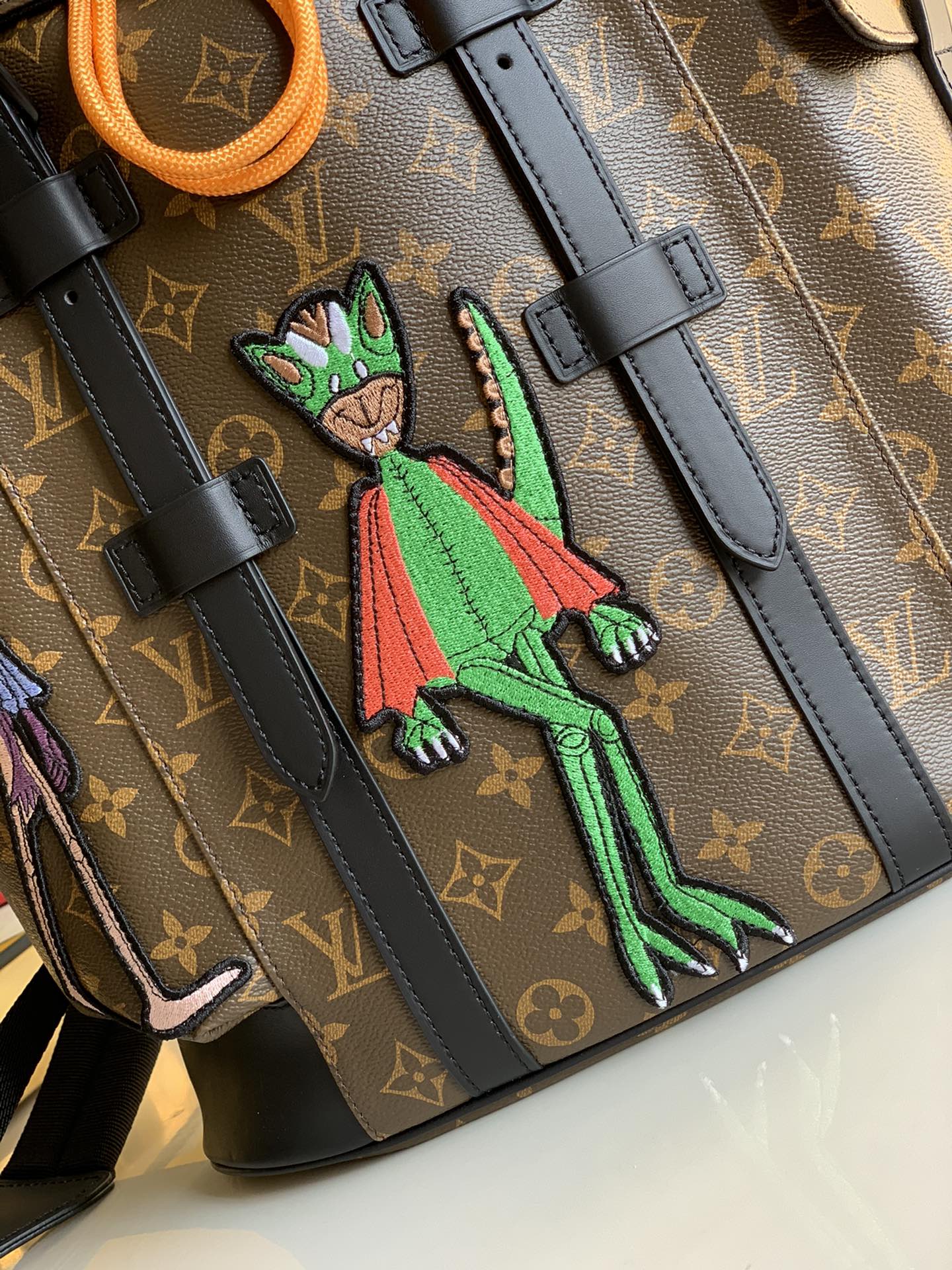 LV BAG M43735