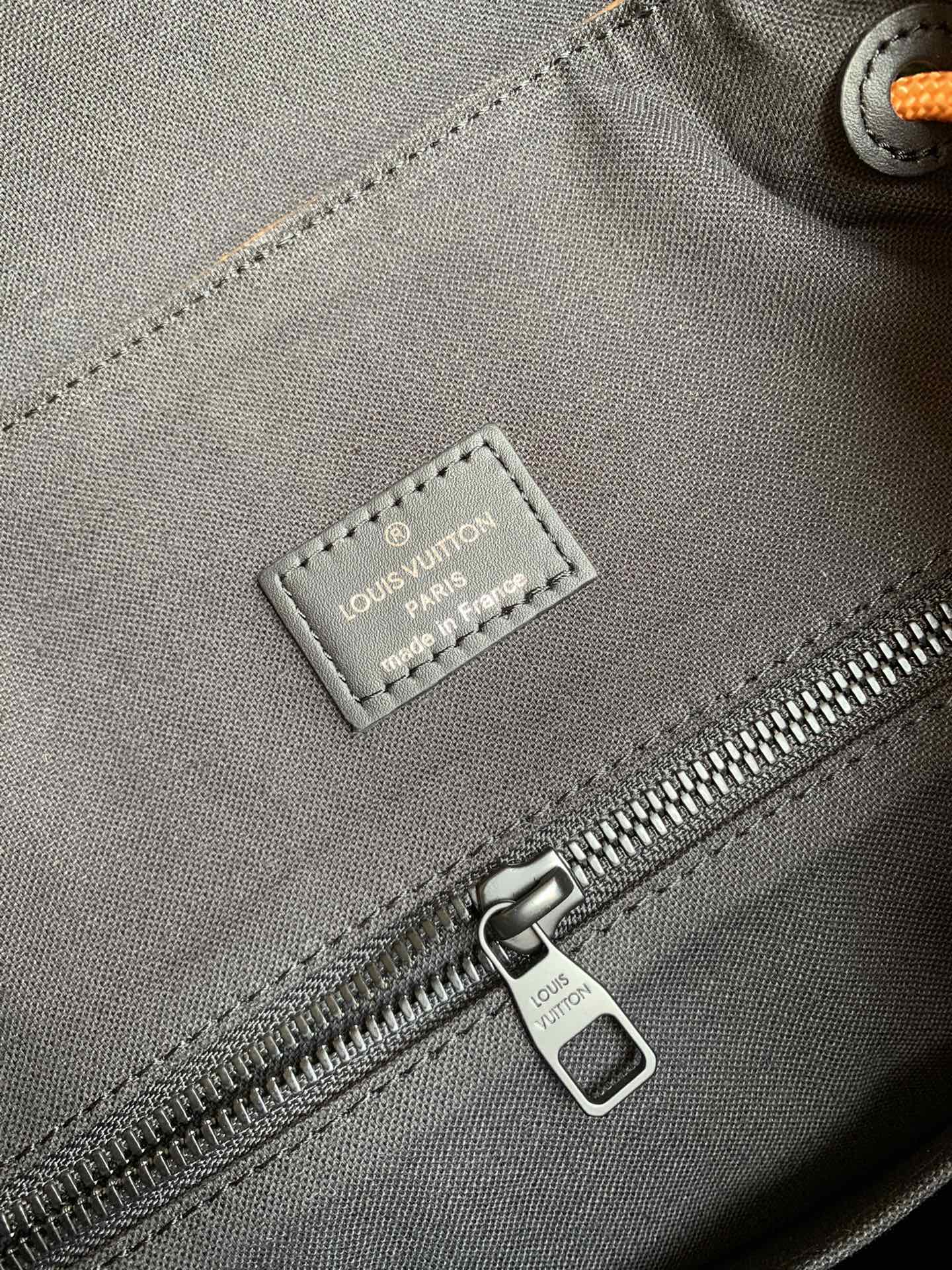 LV BAG M43735