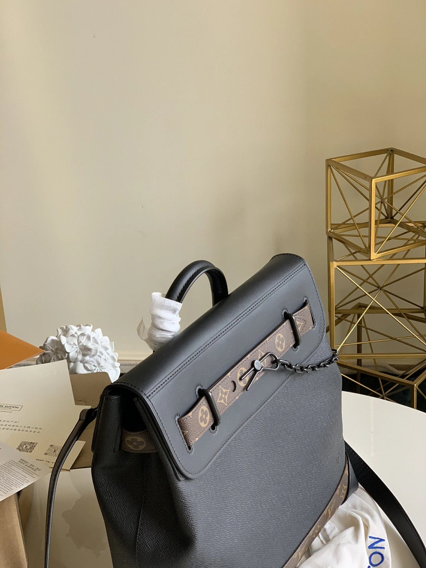 LV BAG M44473