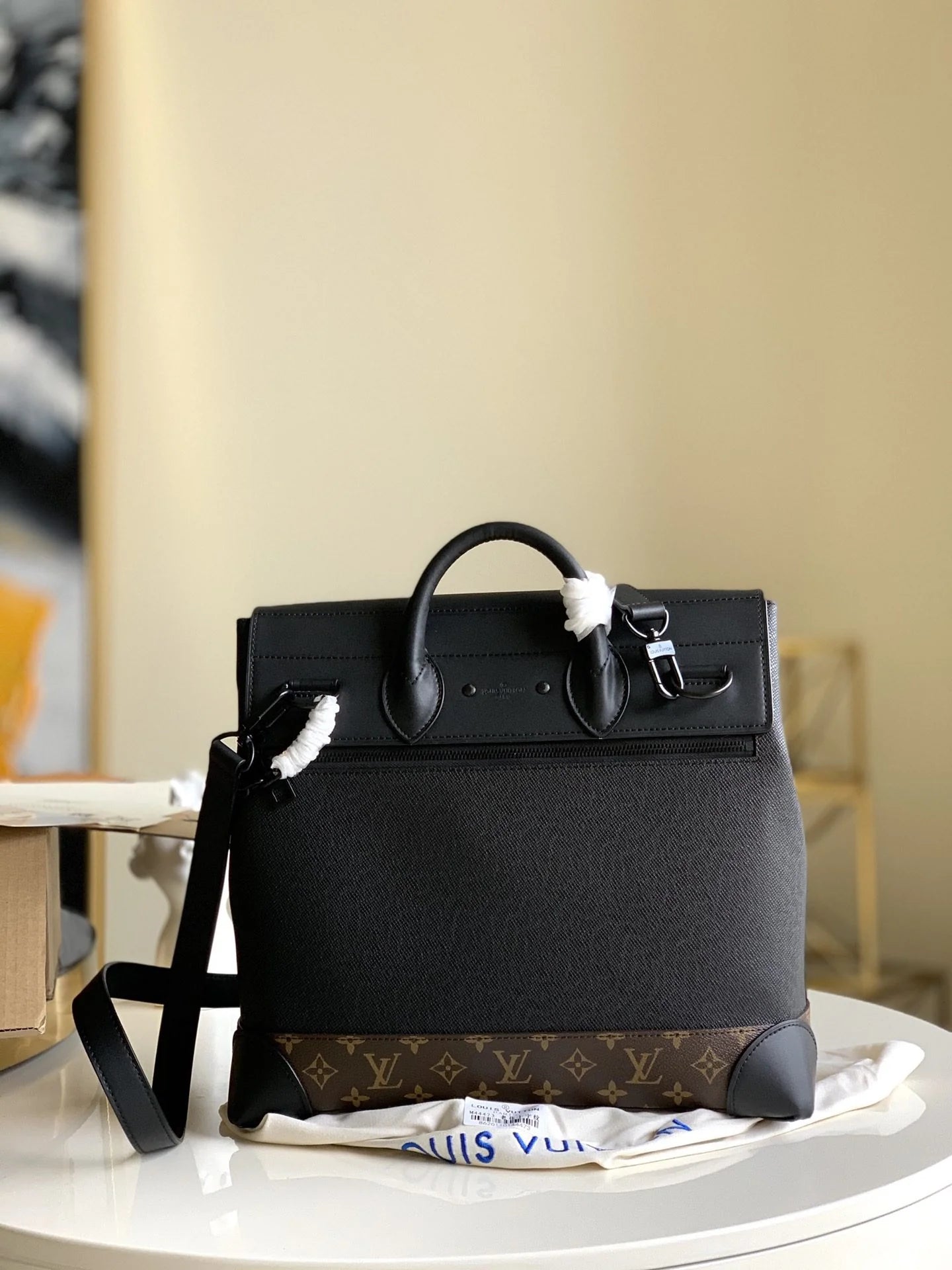 LV BAG M44473