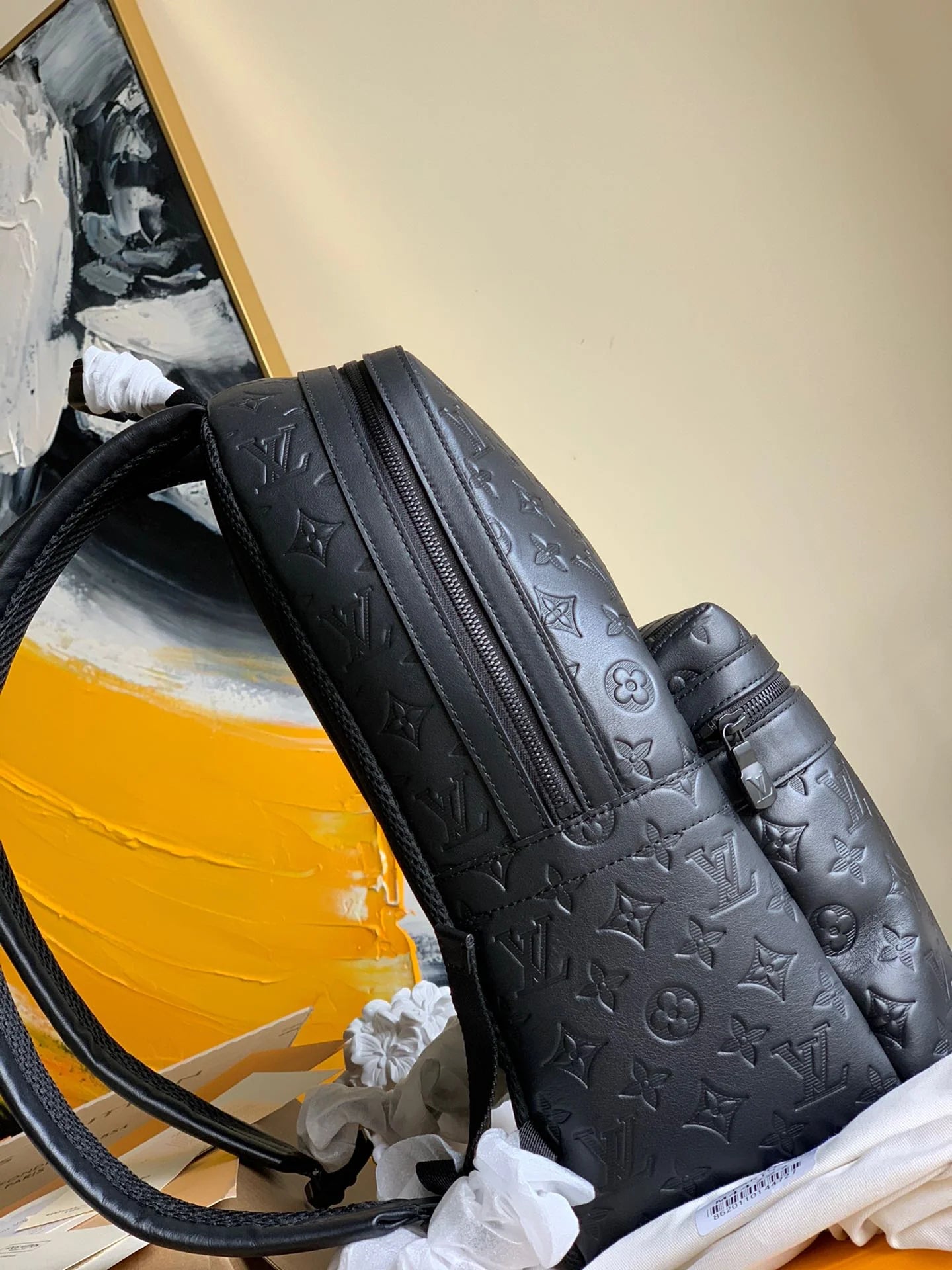 LV BAG M