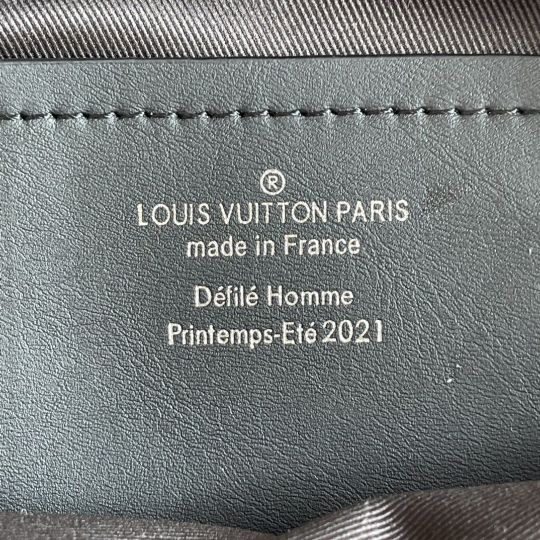 LV BAG M45893