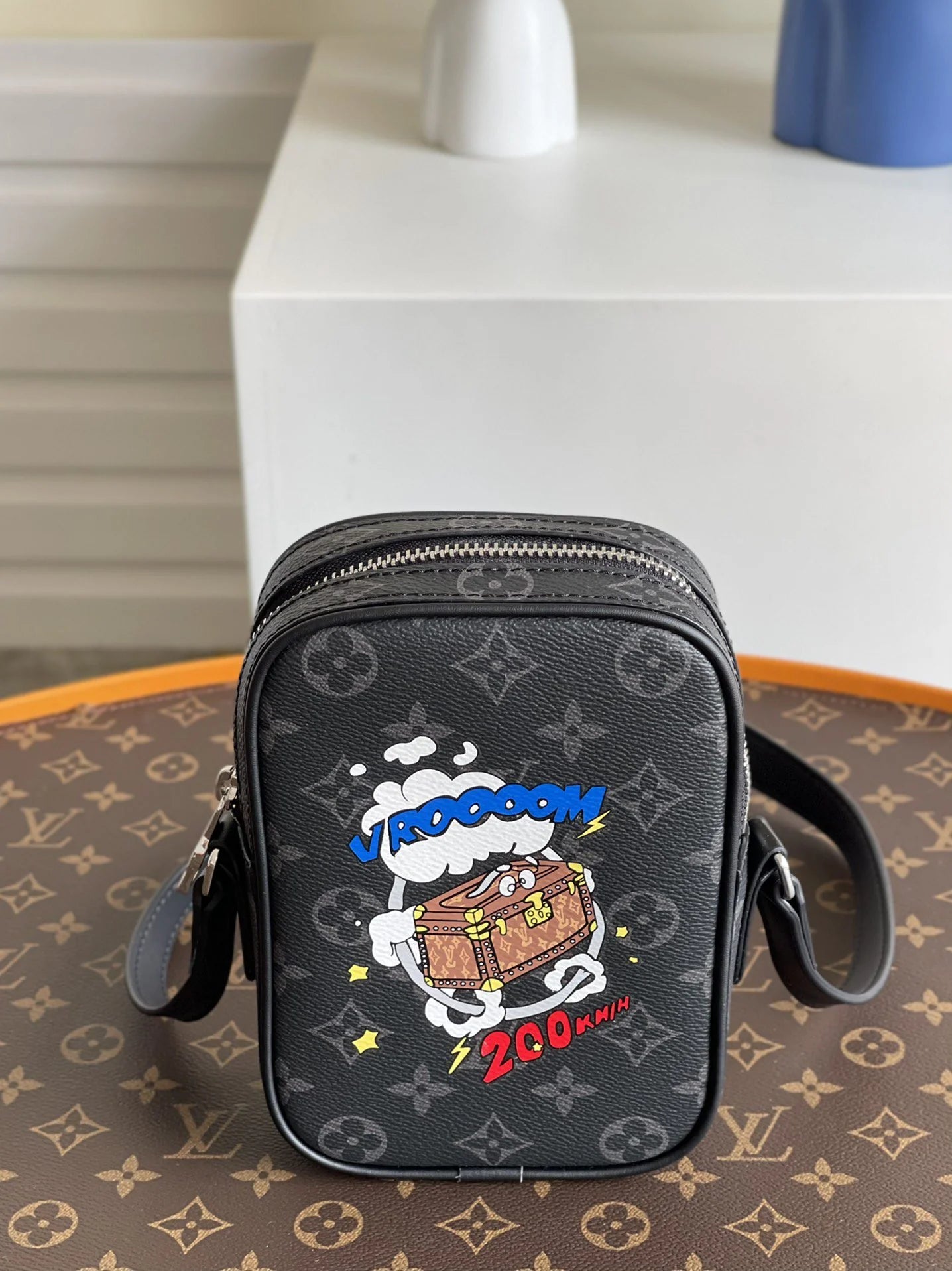 LV BAG M45893