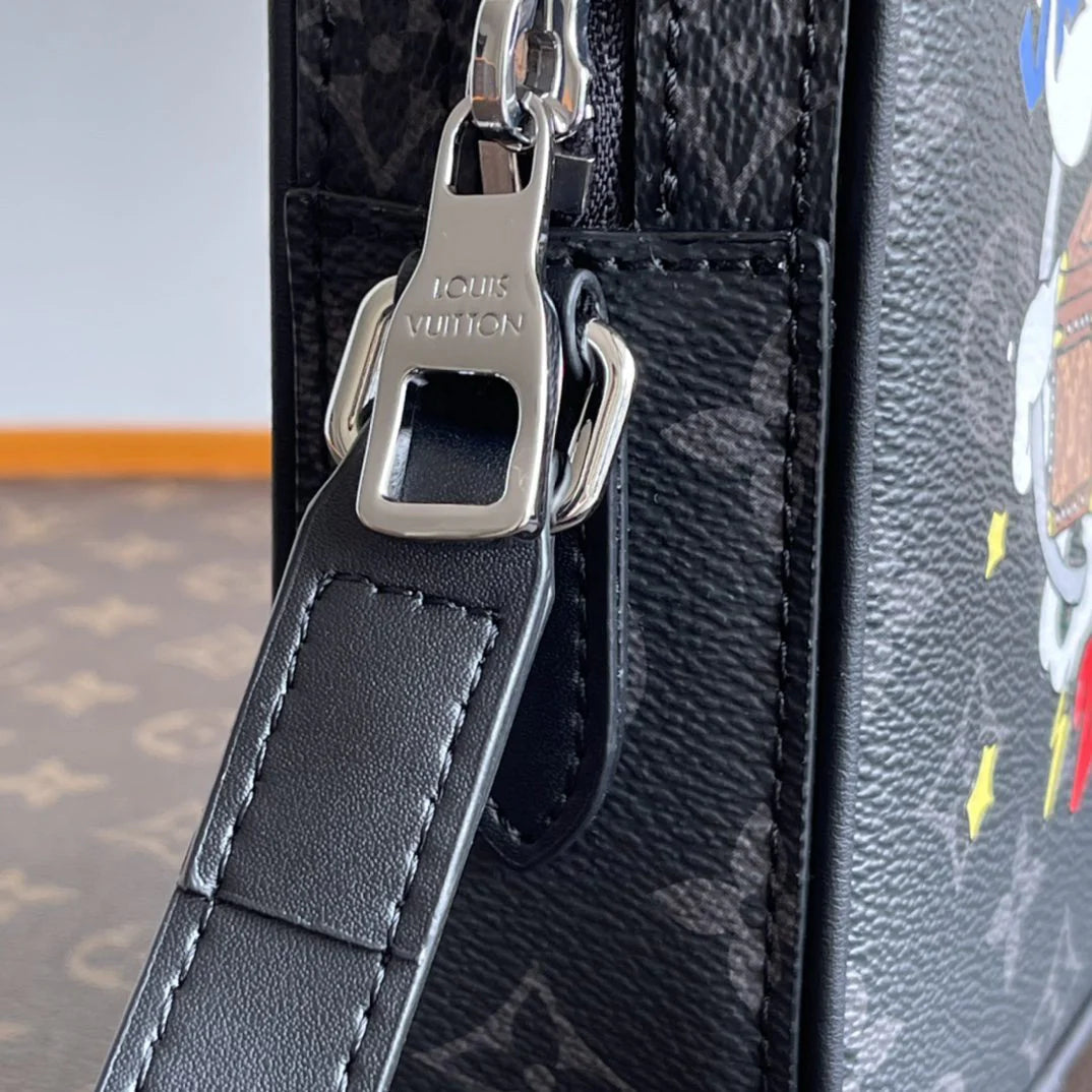 LV BAG M45893