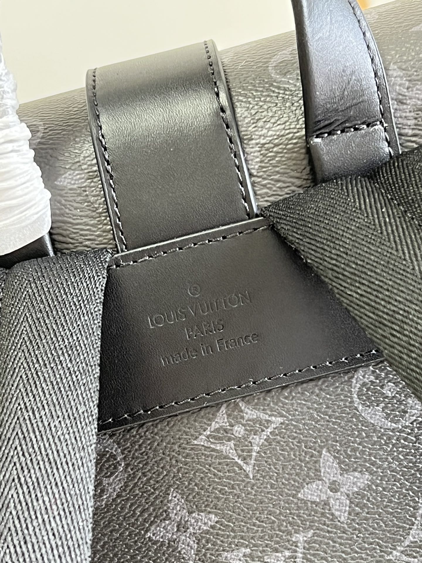 LV BAG M