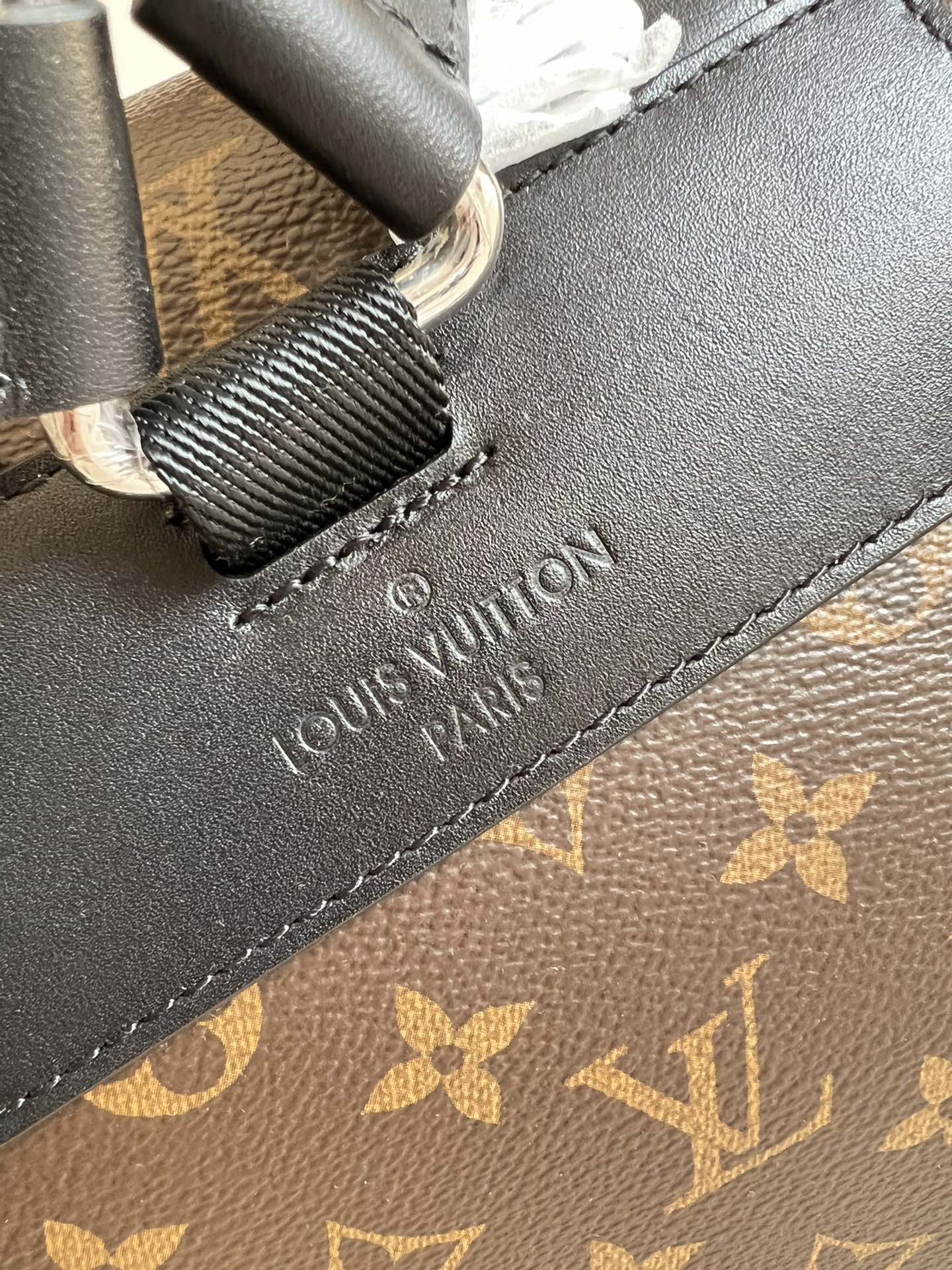 LV BAG M46247
