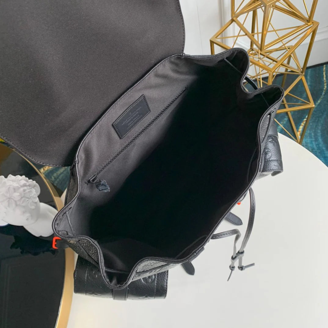 LV BAG M