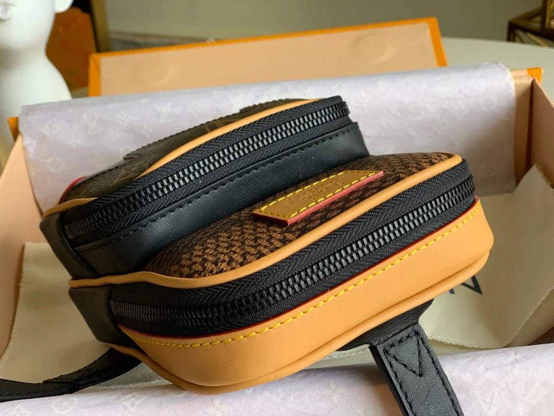 LV BAG M
