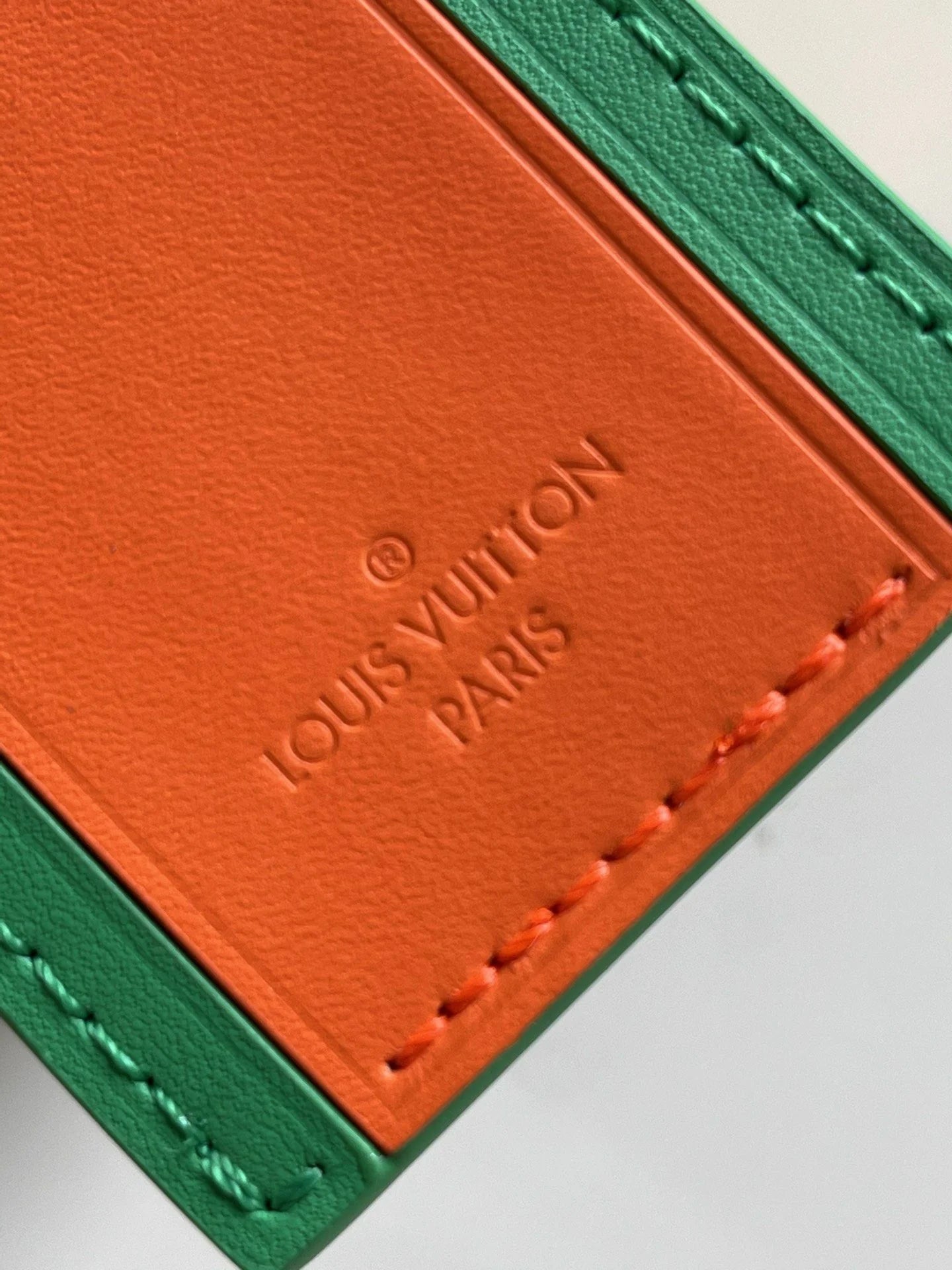 LV BAG M