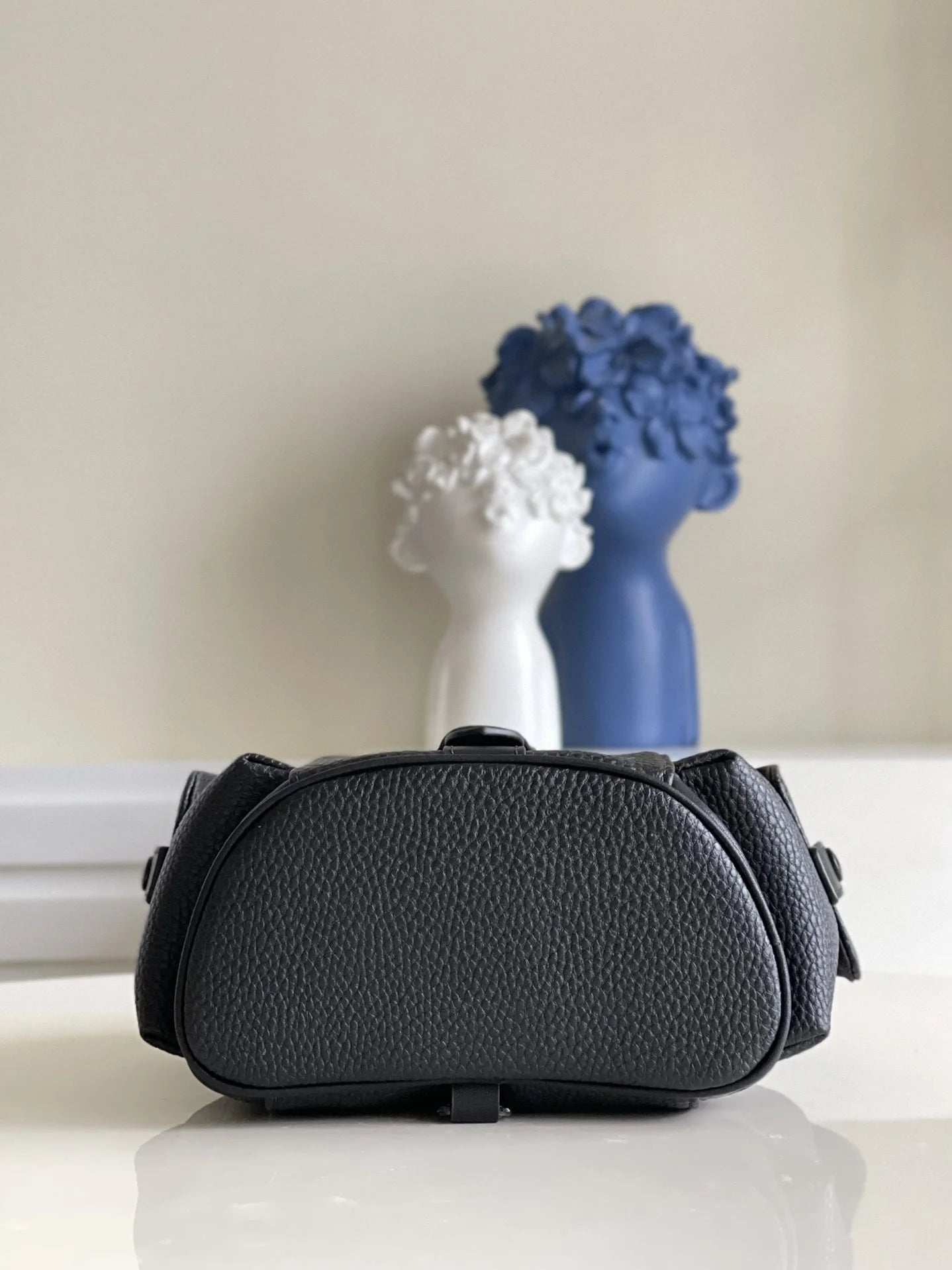 LV BAG M58495